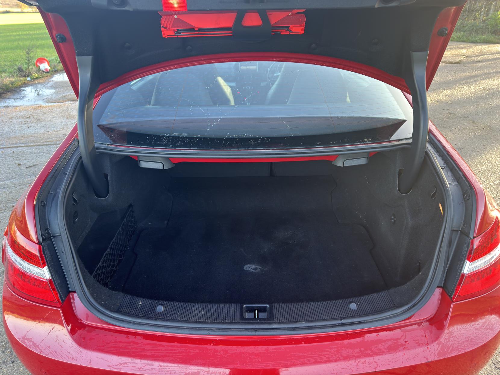 Mercedes-Benz E Class 2.1 E250 CDI BlueEfficiency Sport Coupe 2dr Diesel G-Tronic+ Euro 5 (s/s) (204 ps)