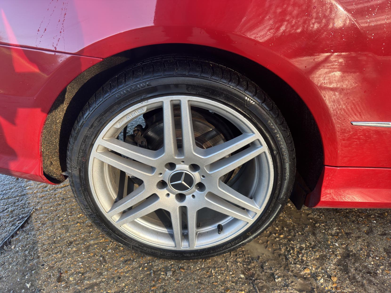 Mercedes-Benz E Class 2.1 E250 CDI BlueEfficiency Sport Coupe 2dr Diesel G-Tronic+ Euro 5 (s/s) (204 ps)