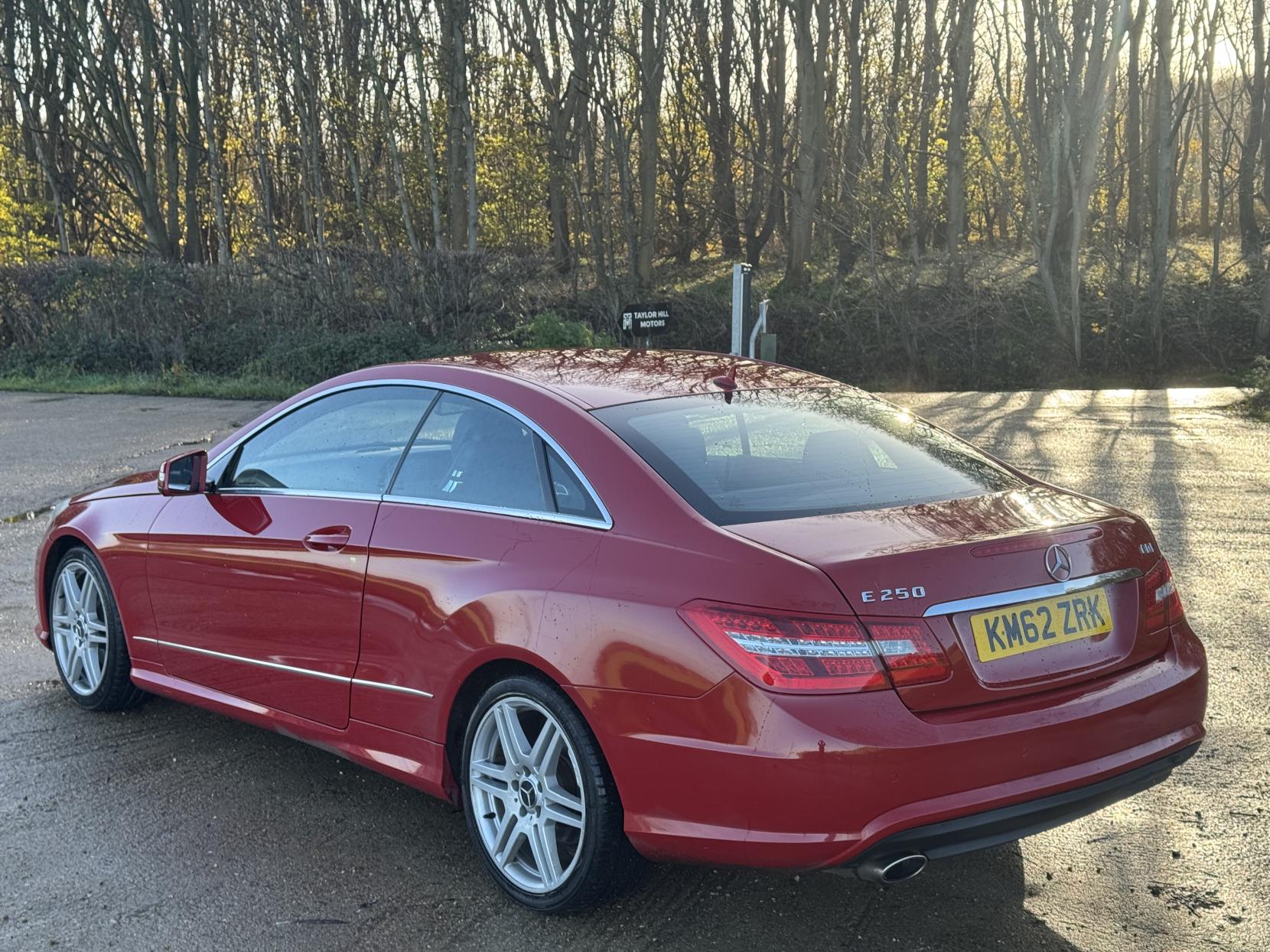 Mercedes-Benz E Class 2.1 E250 CDI BlueEfficiency Sport Coupe 2dr Diesel G-Tronic+ Euro 5 (s/s) (204 ps)