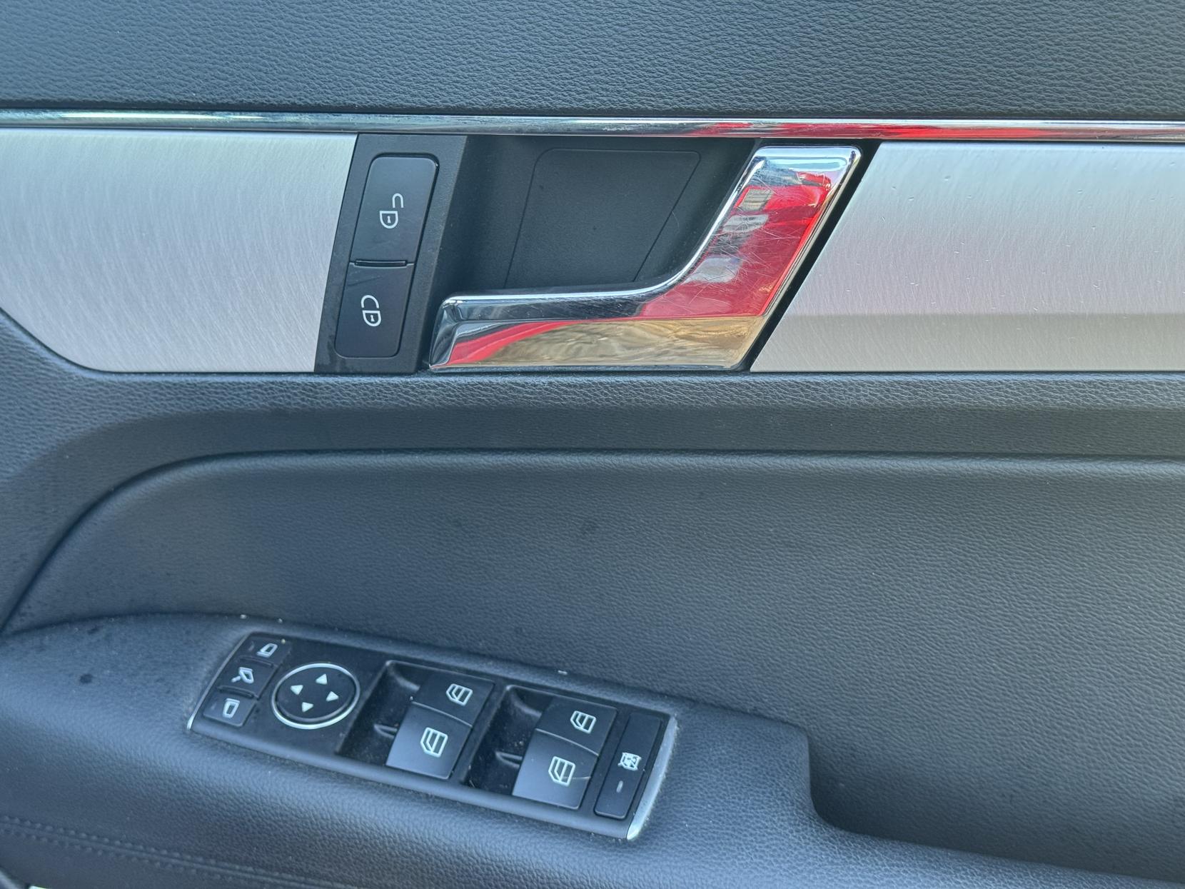 Mercedes-Benz E Class 2.1 E250 CDI BlueEfficiency Sport Coupe 2dr Diesel G-Tronic+ Euro 5 (s/s) (204 ps)