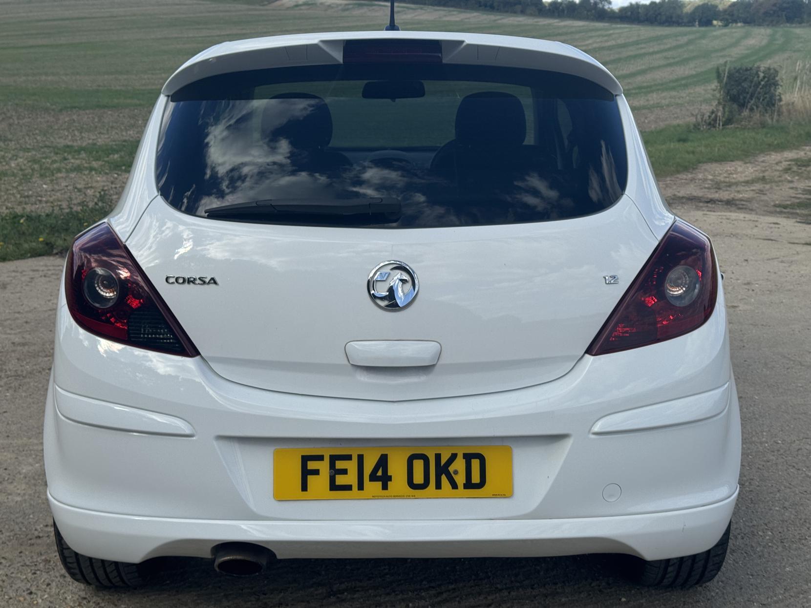 Vauxhall Corsa 1.2 16V Limited Edition Hatchback 3dr Petrol Manual Euro 5 (85 ps)