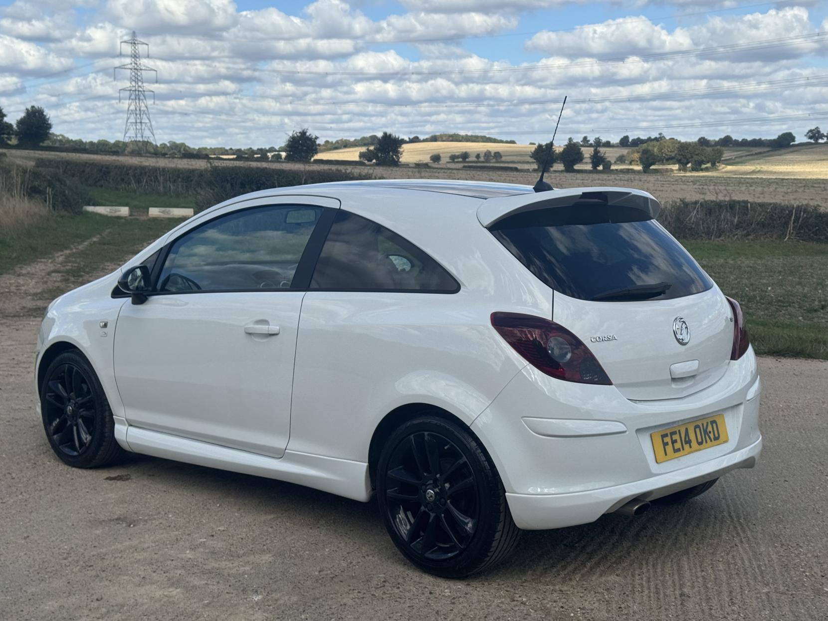 Vauxhall Corsa 1.2 16V Limited Edition Hatchback 3dr Petrol Manual Euro 5 (85 ps)