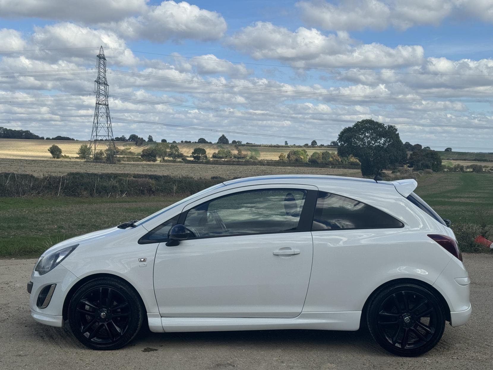 Vauxhall Corsa 1.2 16V Limited Edition Hatchback 3dr Petrol Manual Euro 5 (85 ps)