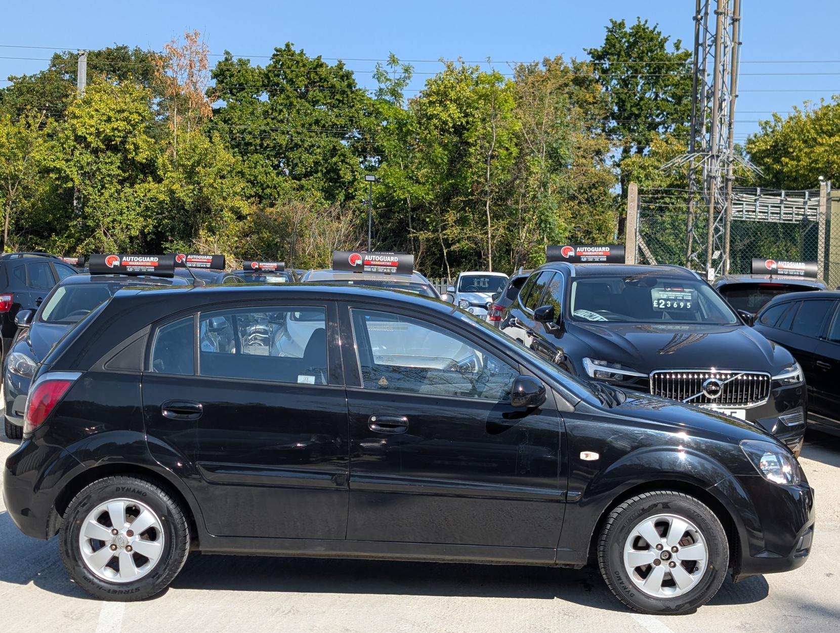 Kia Rio 1.4 Strike Hatchback 5dr Petrol Manual (150 g/km, 95 bhp)