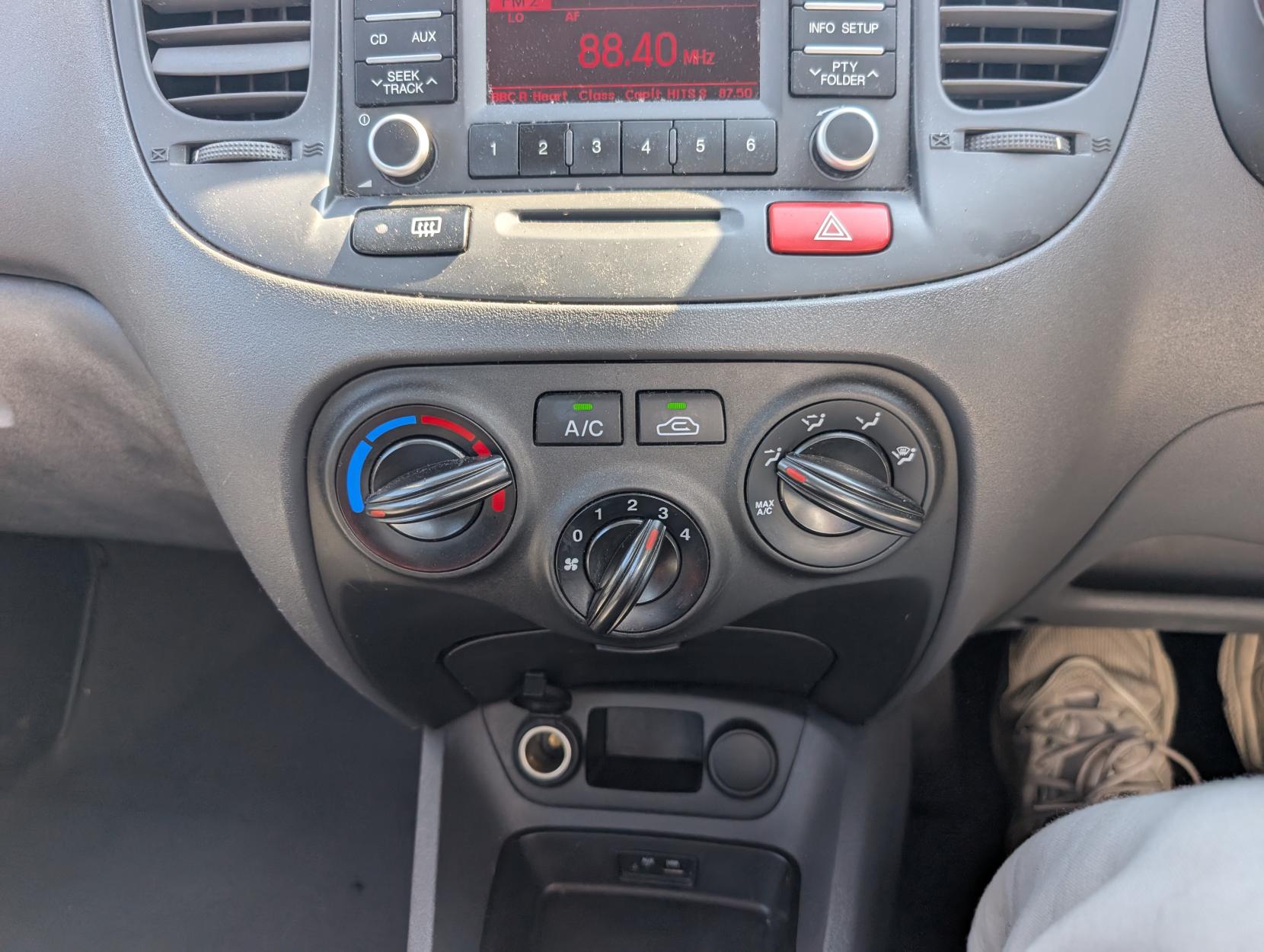 Kia Rio 1.4 Strike Hatchback 5dr Petrol Manual (150 g/km, 95 bhp)