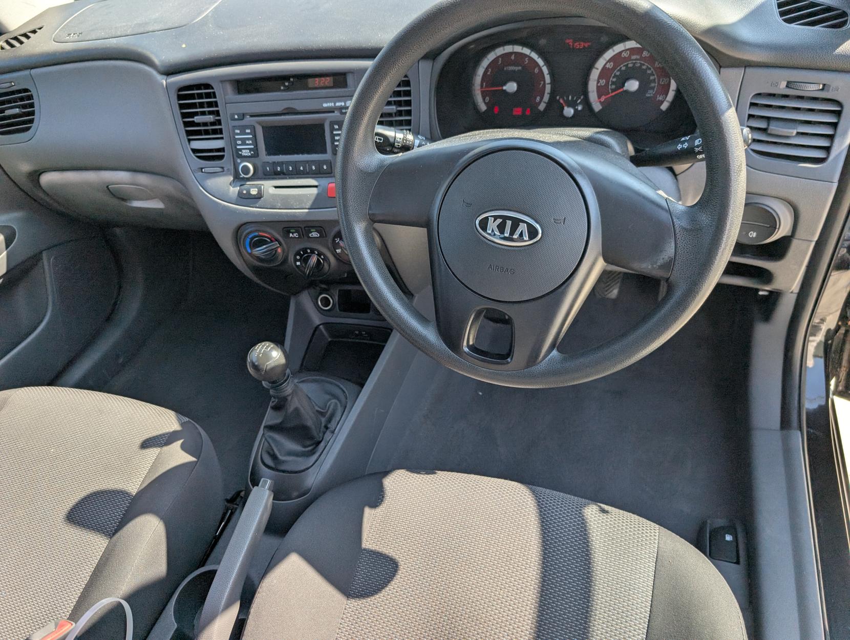 Kia Rio 1.4 Strike Hatchback 5dr Petrol Manual (150 g/km, 95 bhp)