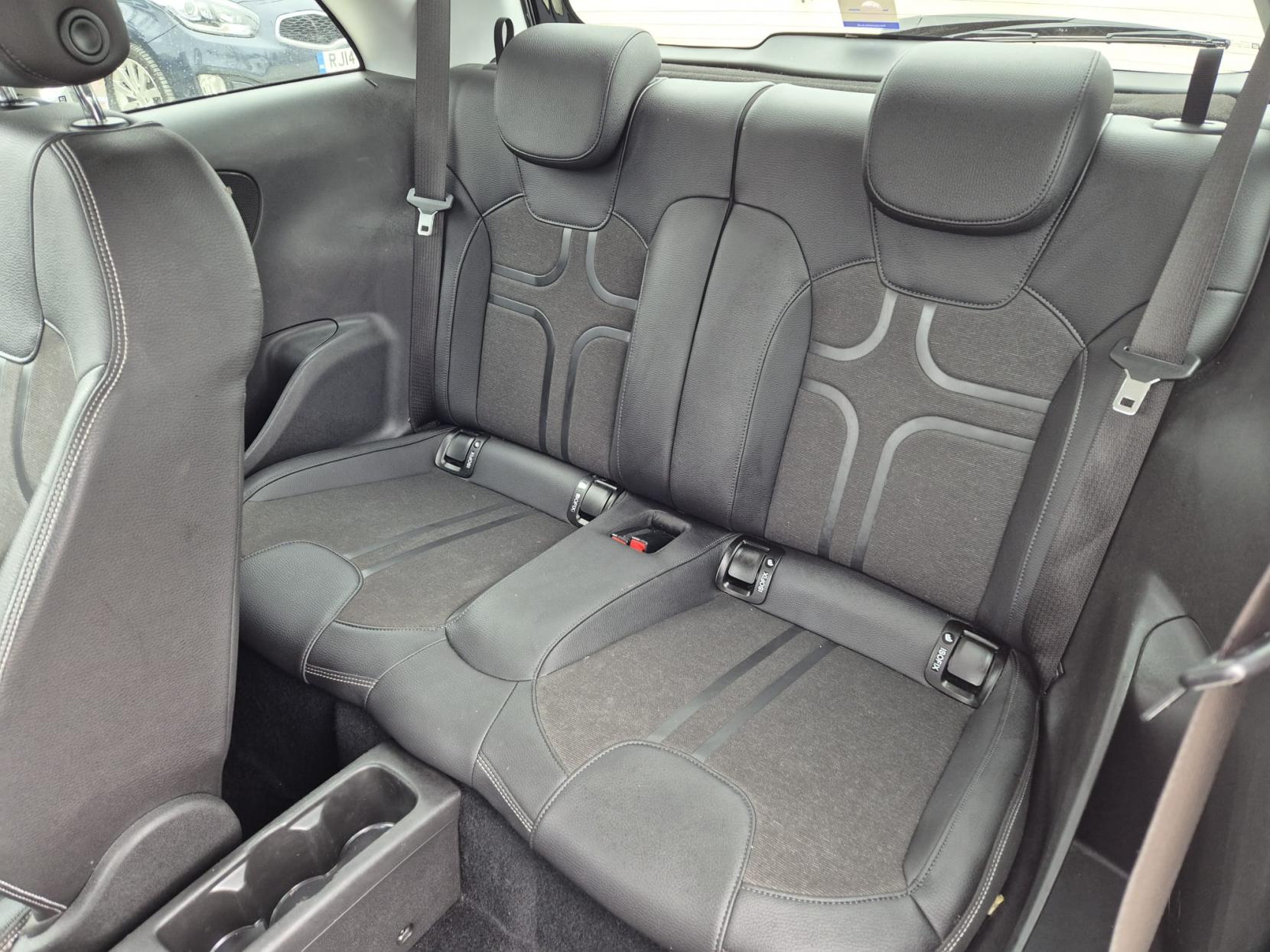 Vauxhall ADAM 1.4i SLAM Hatchback 3dr Petrol Manual Euro 6 (87 ps)