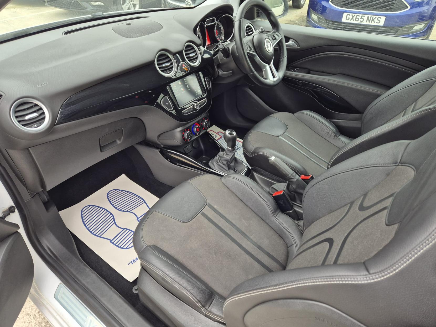 Vauxhall ADAM 1.4i SLAM Hatchback 3dr Petrol Manual Euro 6 (87 ps)