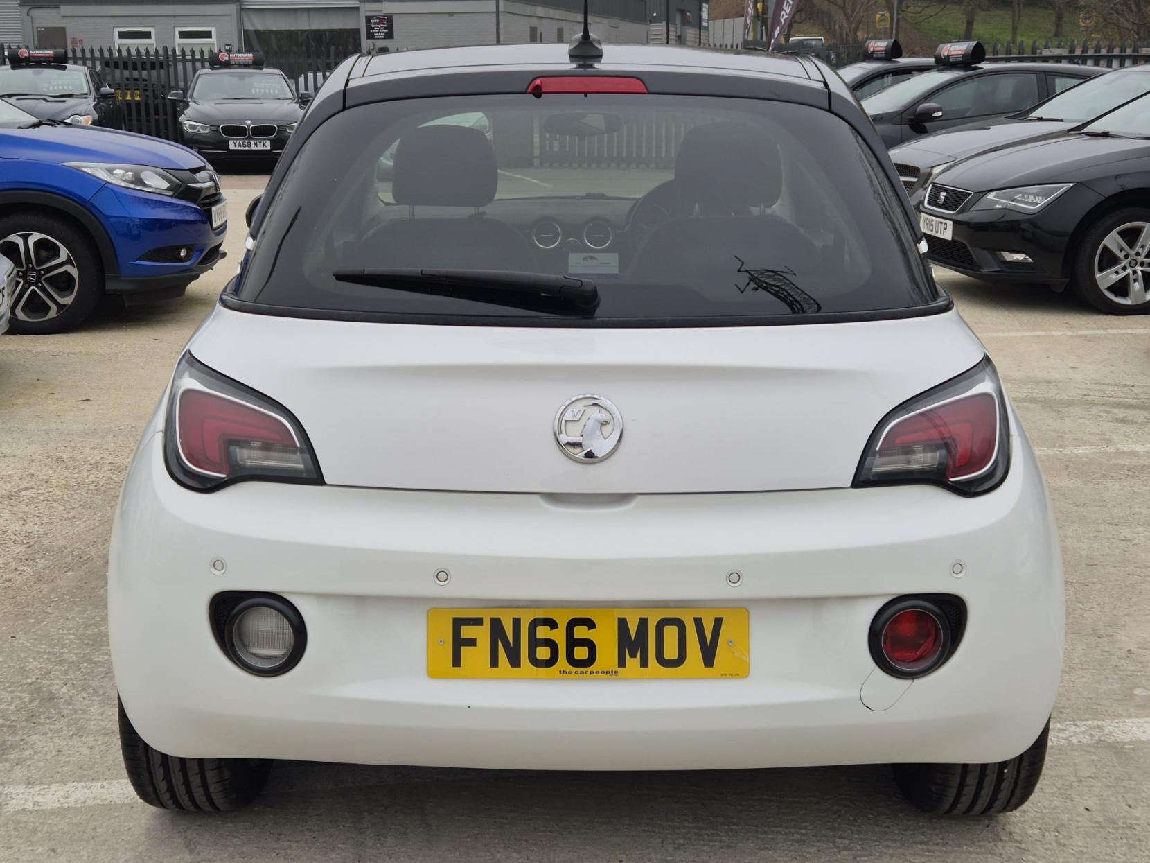 Vauxhall ADAM 1.4i SLAM Hatchback 3dr Petrol Manual Euro 6 (87 ps)