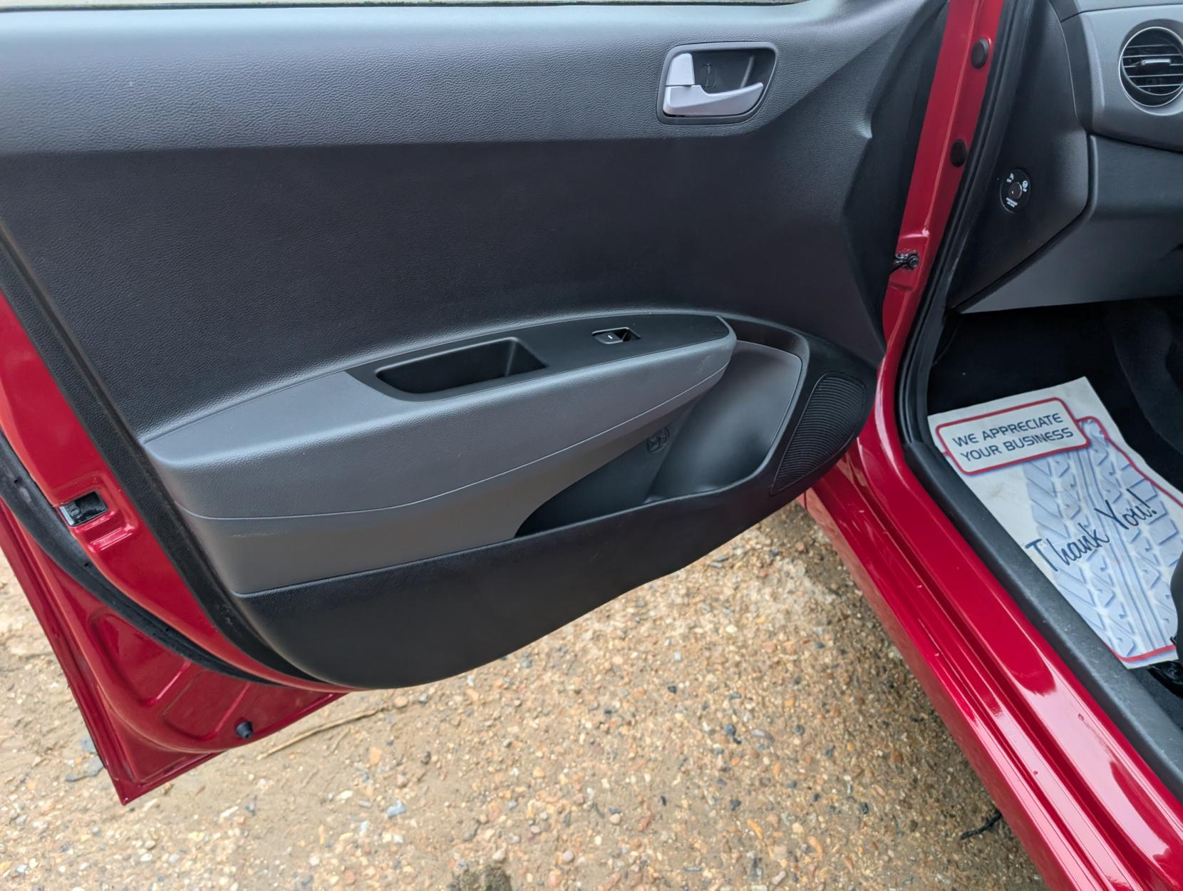 Hyundai i10 1.2 Premium Hatchback 5dr Petrol Manual Euro 6 (87 ps)