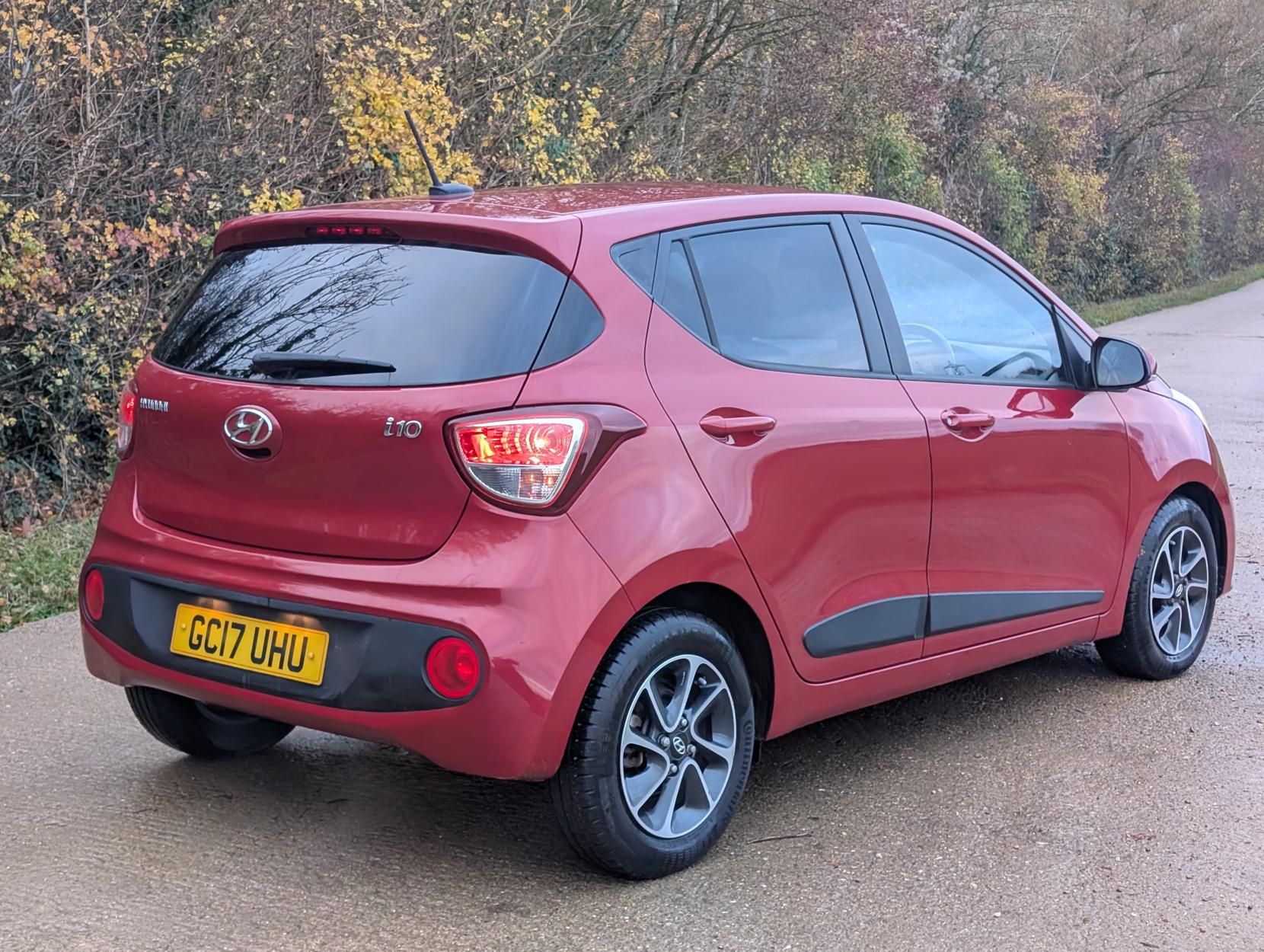 Hyundai i10 1.2 Premium Hatchback 5dr Petrol Manual Euro 6 (87 ps)