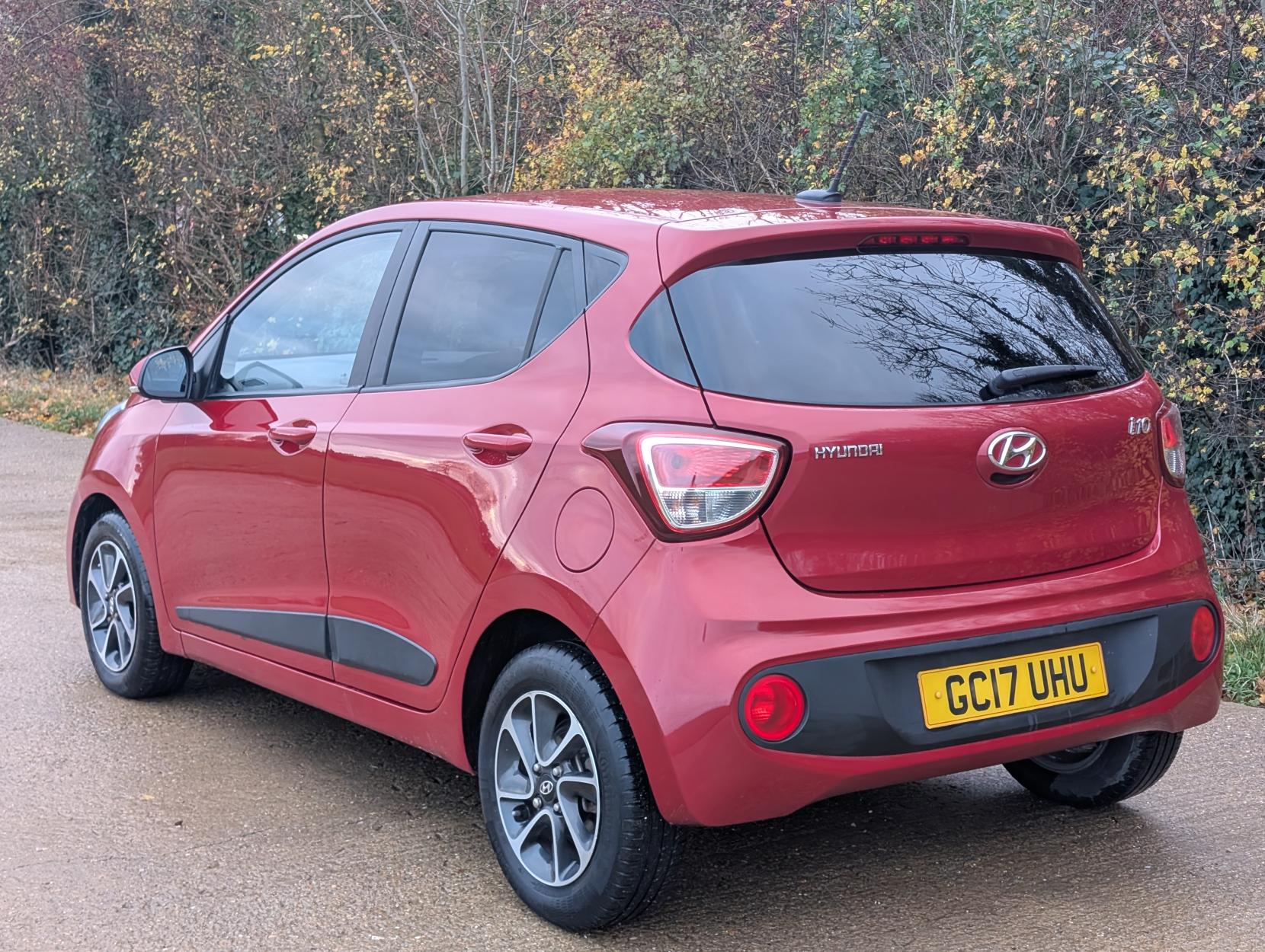 Hyundai i10 1.2 Premium Hatchback 5dr Petrol Manual Euro 6 (87 ps)