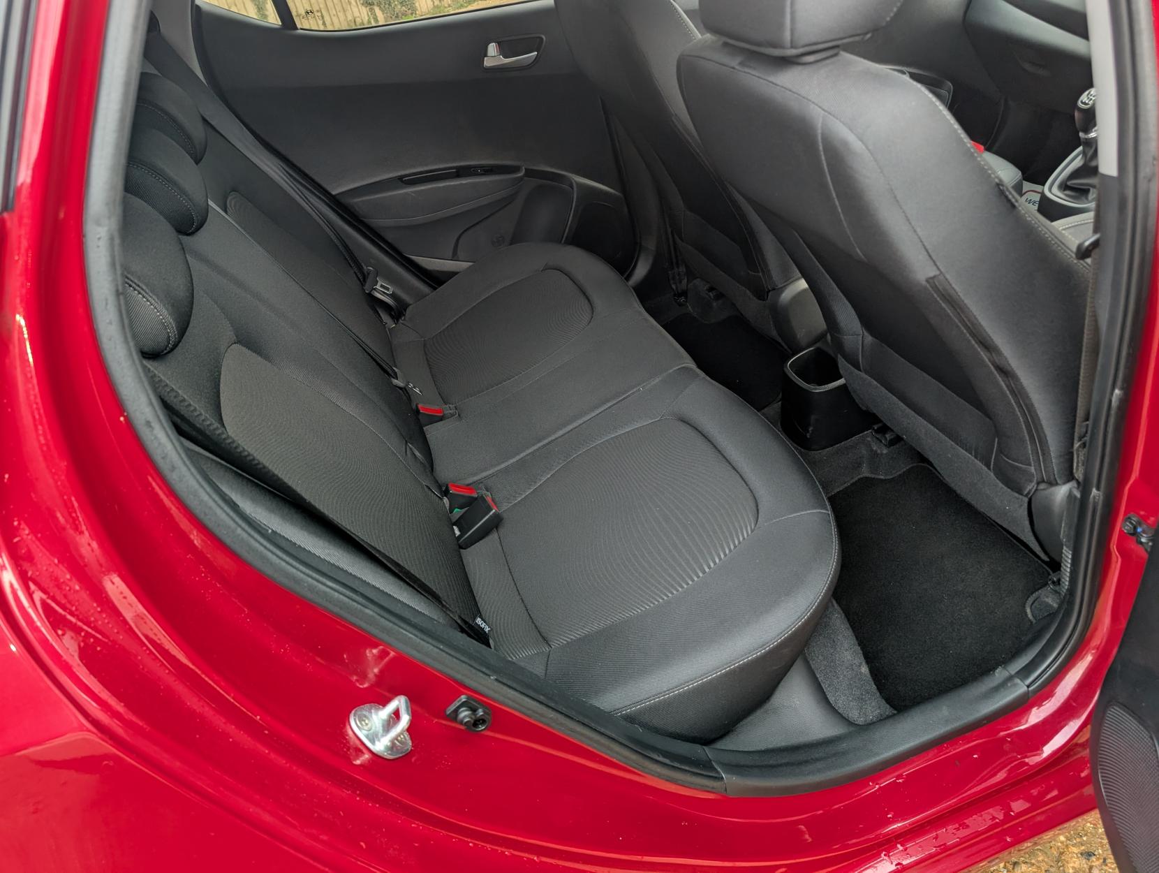 Hyundai i10 1.2 Premium Hatchback 5dr Petrol Manual Euro 6 (87 ps)