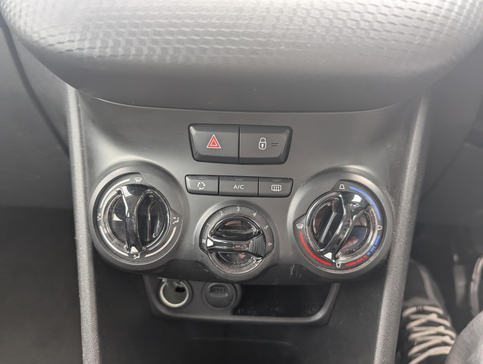 Peugeot 208 1.5 BlueHDi Active Hatchback 5dr Diesel Manual Euro 6 (s/s) (100 ps)