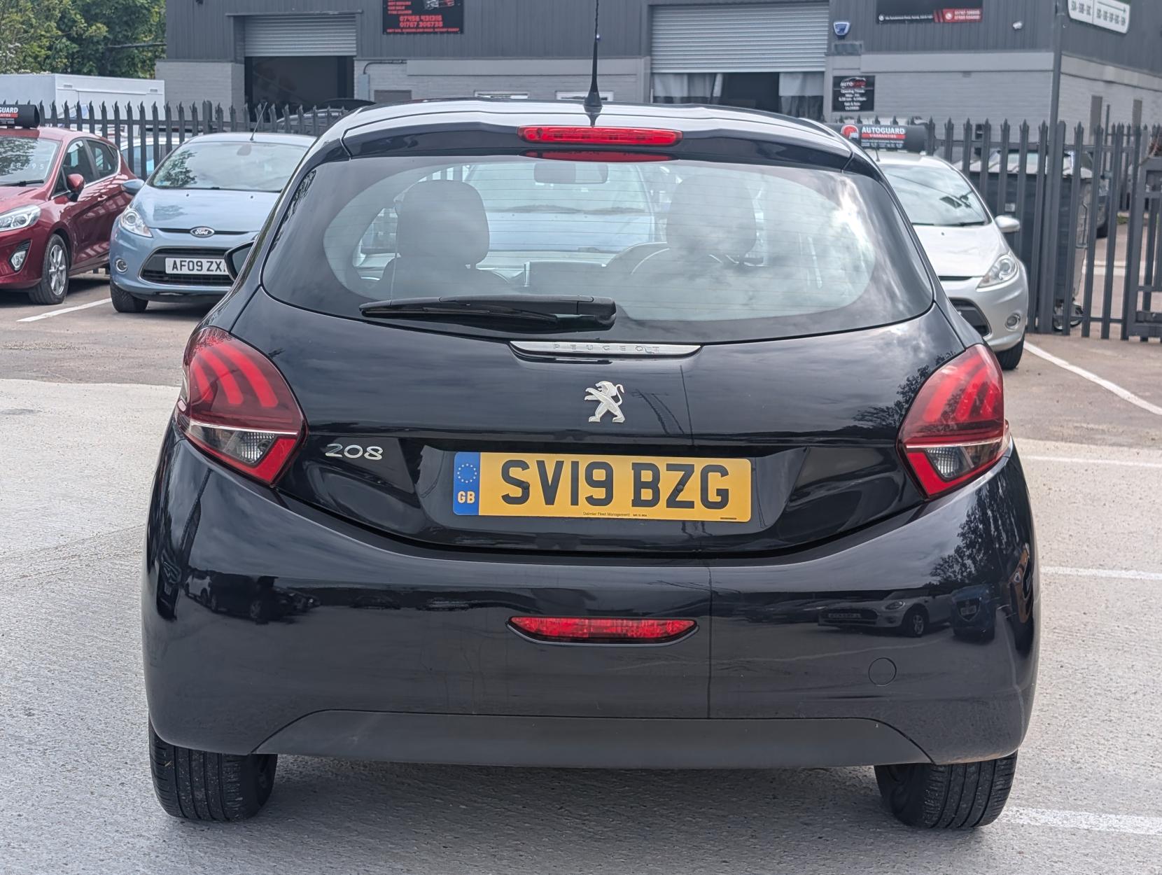 Peugeot 208 1.5 BlueHDi Active Hatchback 5dr Diesel Manual Euro 6 (s/s) (100 ps)