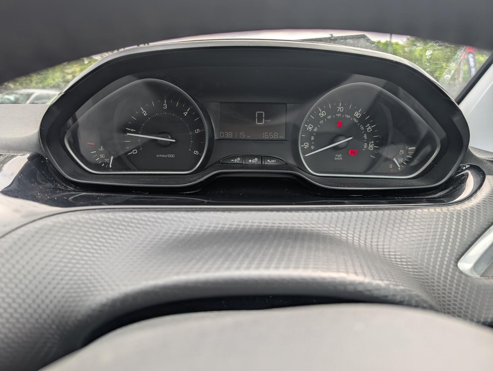 Peugeot 208 1.5 BlueHDi Active Hatchback 5dr Diesel Manual Euro 6 (s/s) (100 ps)
