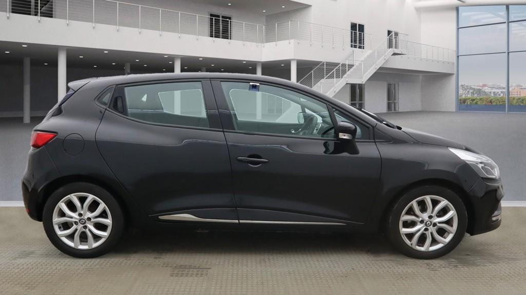 Renault Clio 1.2 16V Dynamique Nav Hatchback 5dr Petrol Manual Euro 6 (75 ps)