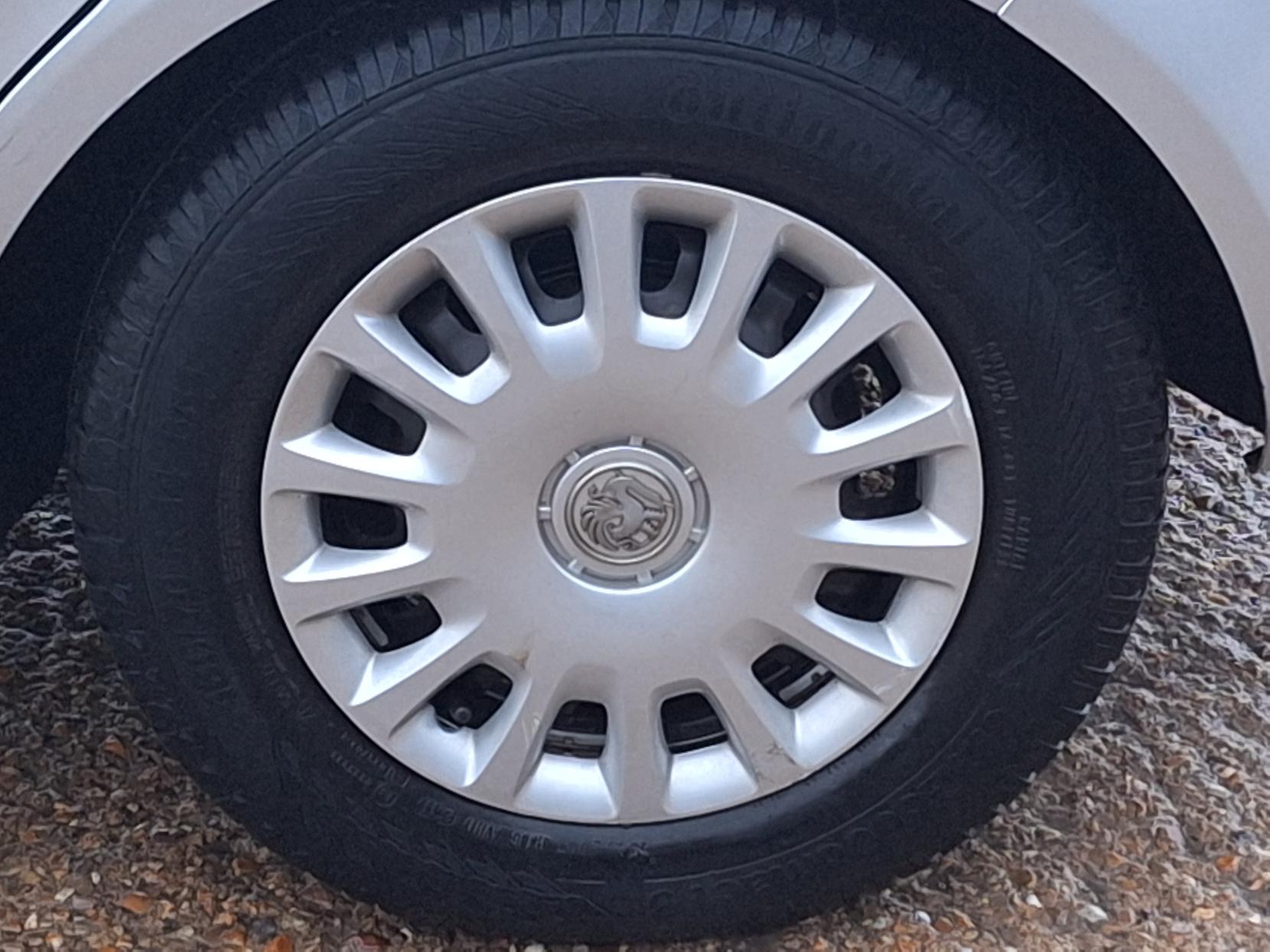 Vauxhall Corsa 1.2i ecoFLEX 16V S Hatchback 5dr Petrol Manual Euro 5 (s/s) (A/C) (85 ps)