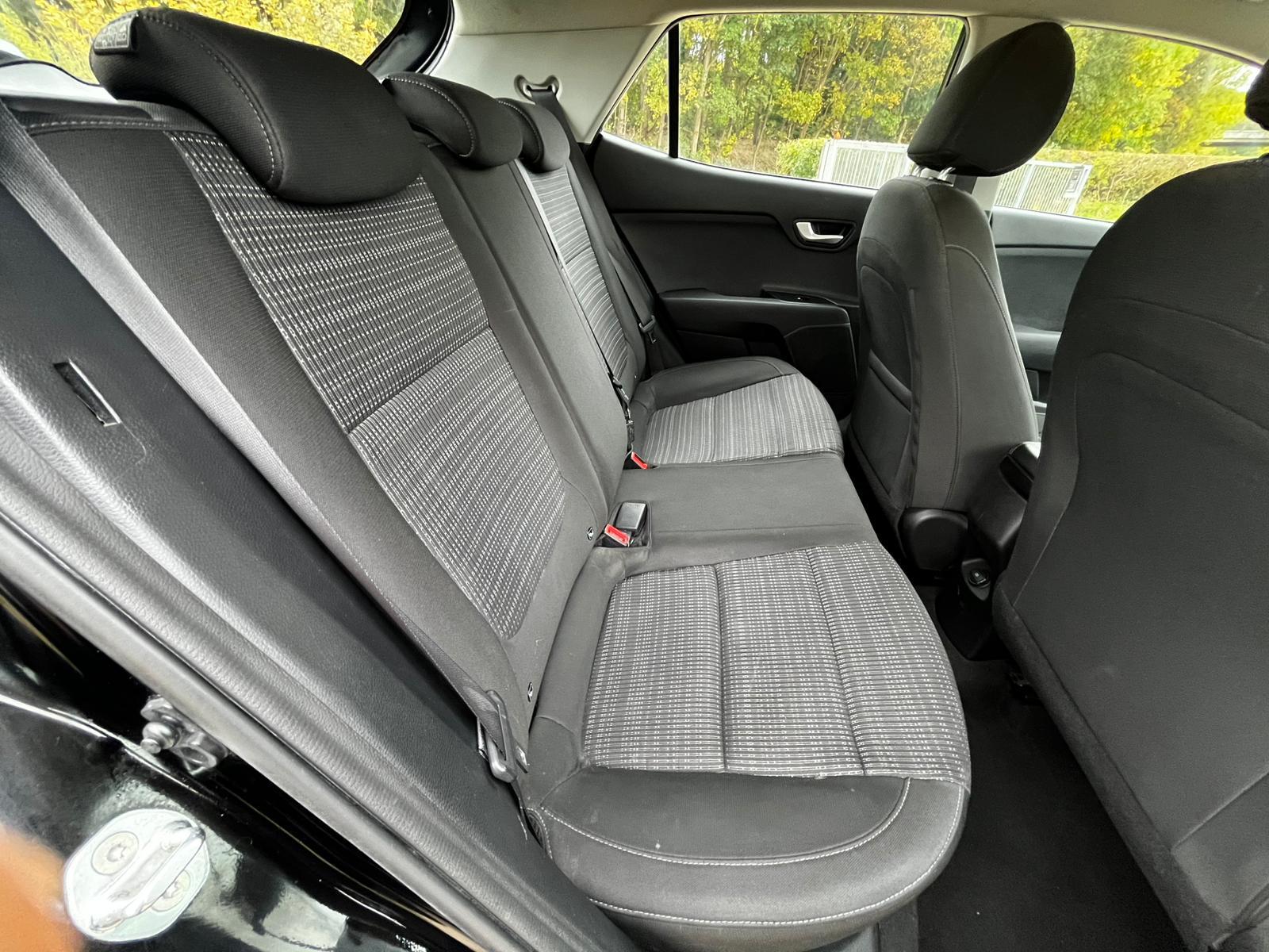 Kia Stonic 1.0 T-GDi 2 SUV 5dr Petrol Manual Euro 6 (s/s) (99 bhp)