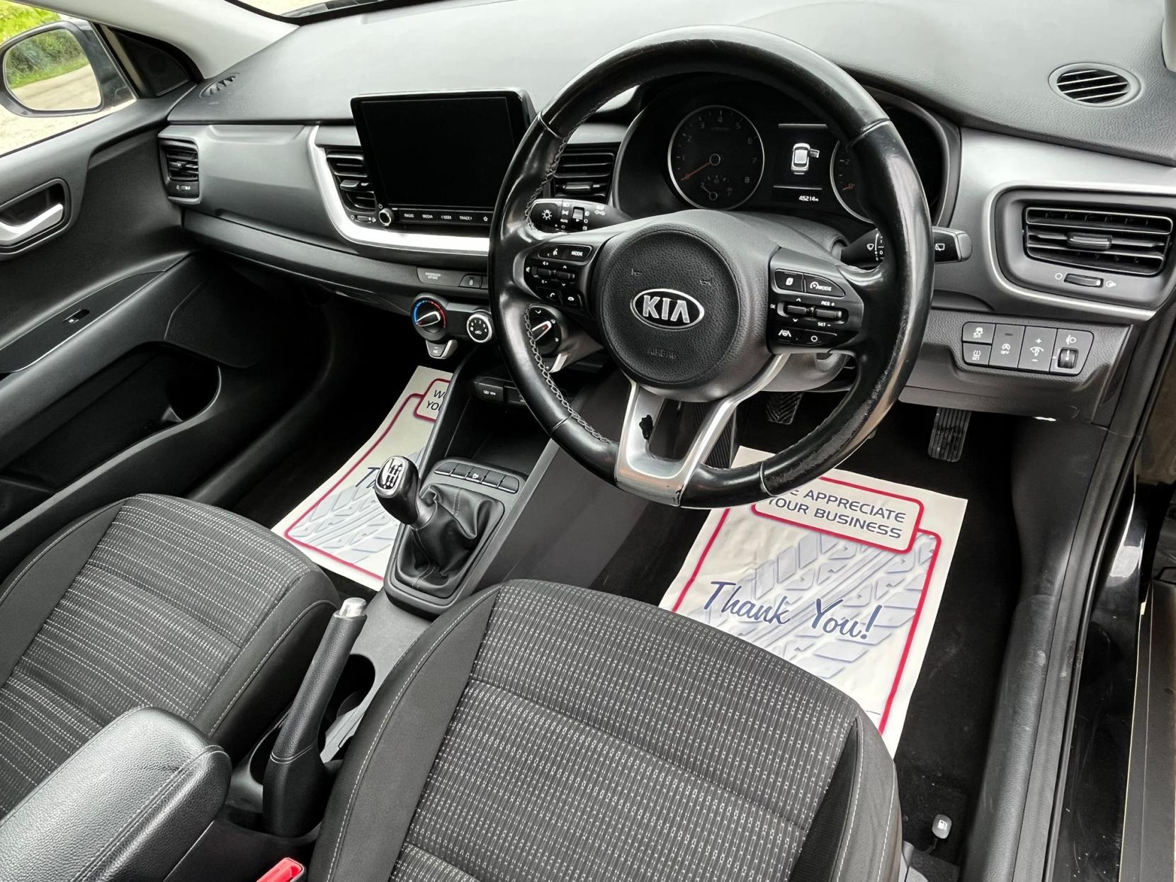 Kia Stonic 1.0 T-GDi 2 SUV 5dr Petrol Manual Euro 6 (s/s) (99 bhp)
