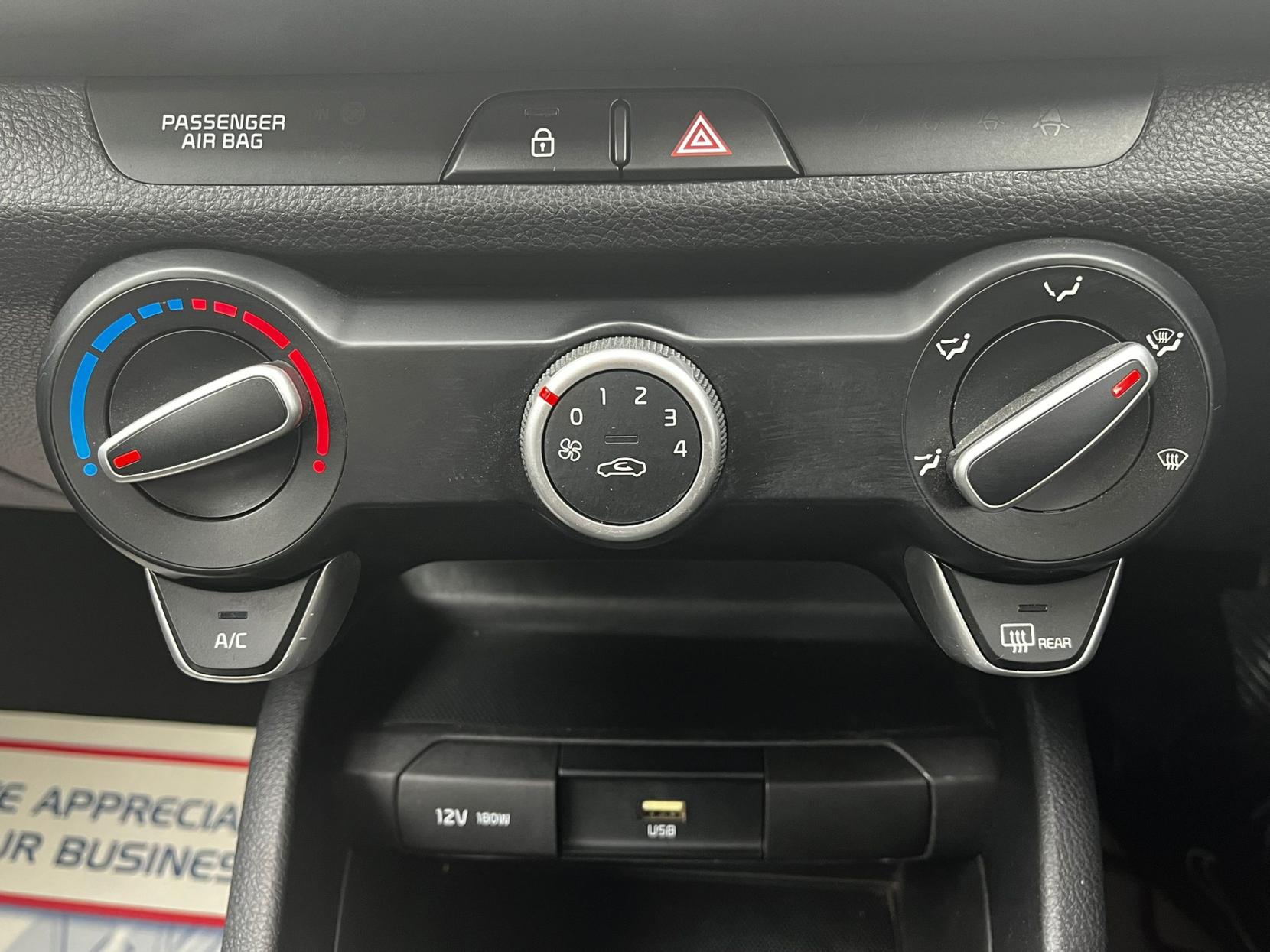 Kia Stonic 1.0 T-GDi 2 SUV 5dr Petrol Manual Euro 6 (s/s) (99 bhp)