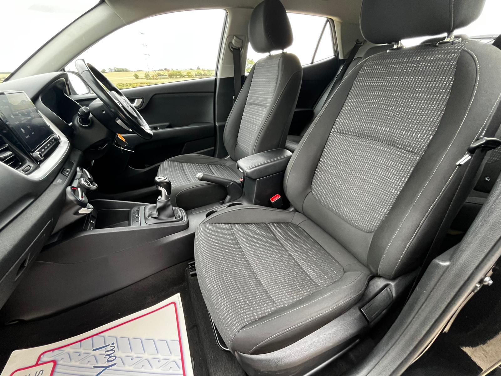 Kia Stonic 1.0 T-GDi 2 SUV 5dr Petrol Manual Euro 6 (s/s) (99 bhp)