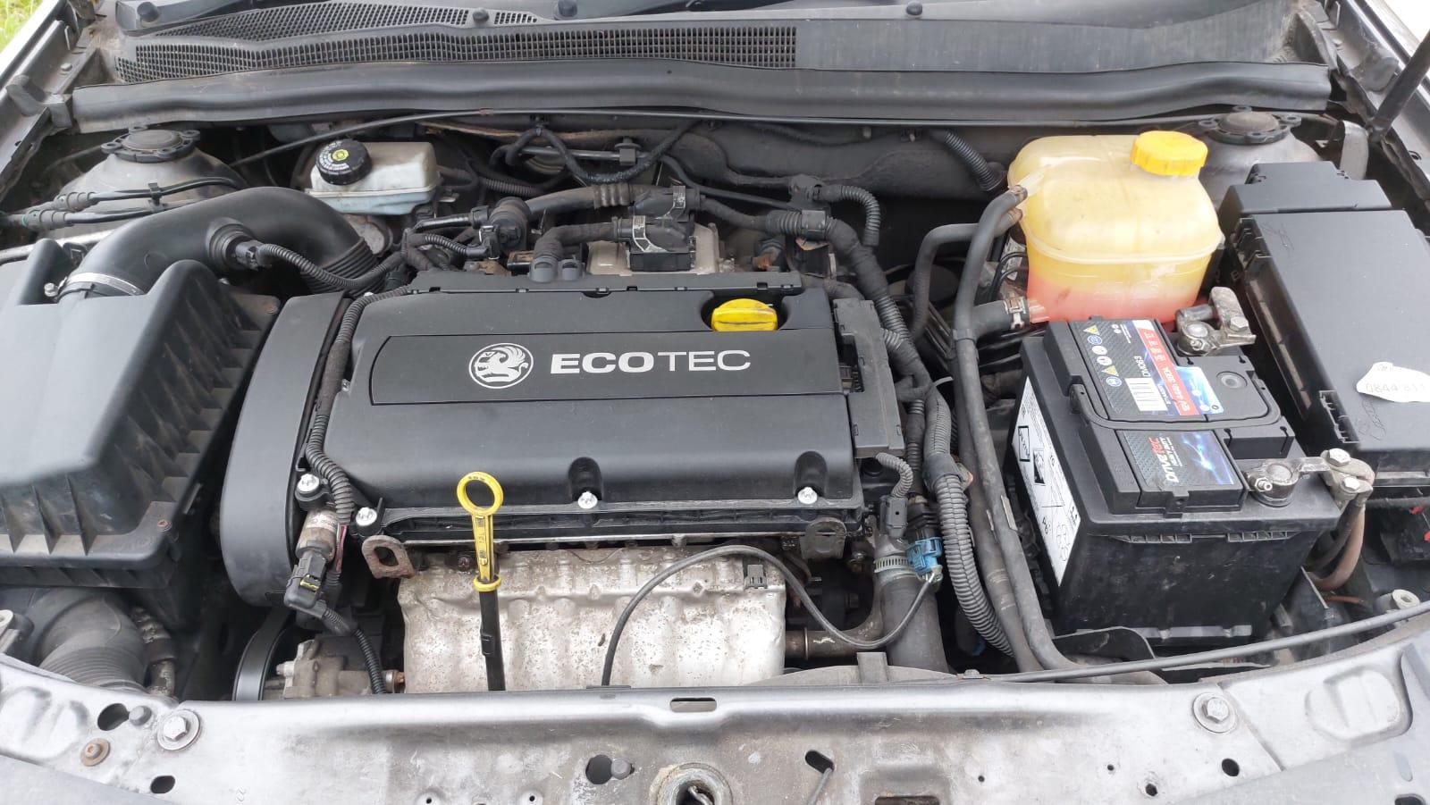 Vauxhall Astra 1.6i 16v Design Hatchback 5dr Petrol Manual (155 g/km, 113 bhp)