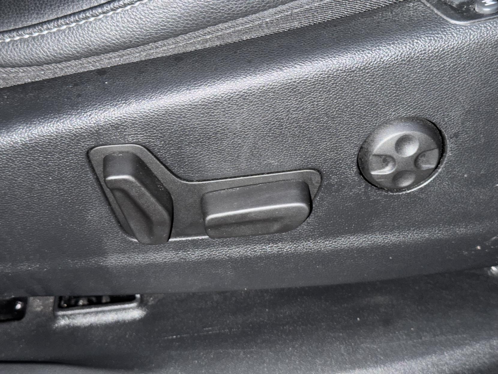 Vauxhall Grandland X 1.2 Turbo Elite Nav SUV 5dr Petrol Manual Euro 6 (s/s) (130 ps)