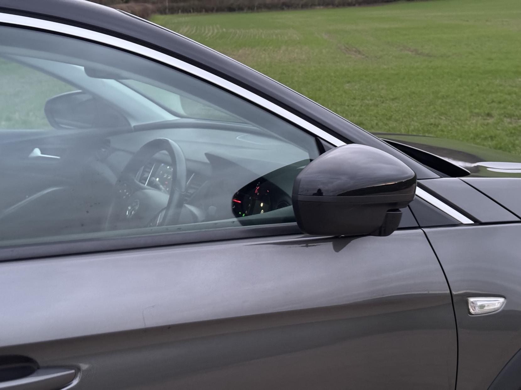 Vauxhall Grandland X 1.2 Turbo Elite Nav SUV 5dr Petrol Manual Euro 6 (s/s) (130 ps)