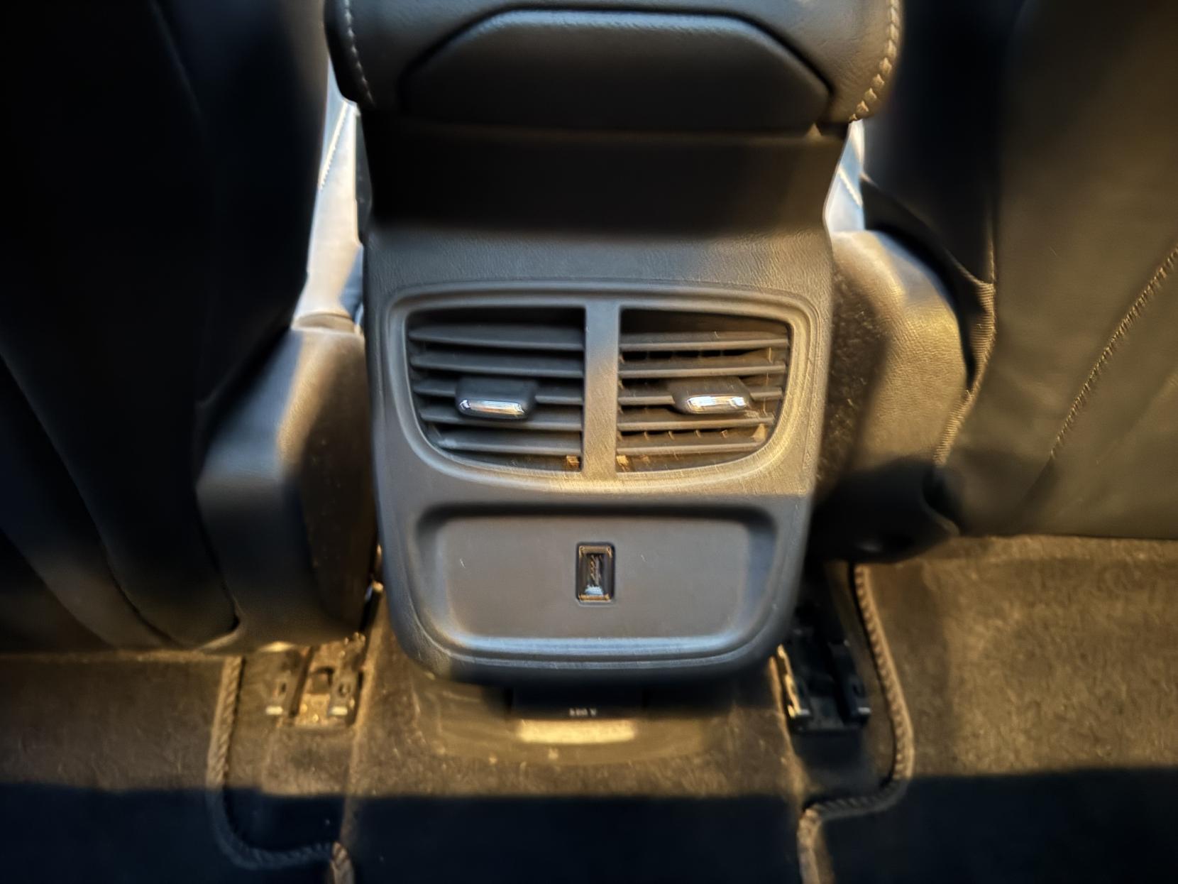 Vauxhall Grandland X 1.2 Turbo Elite Nav SUV 5dr Petrol Manual Euro 6 (s/s) (130 ps)