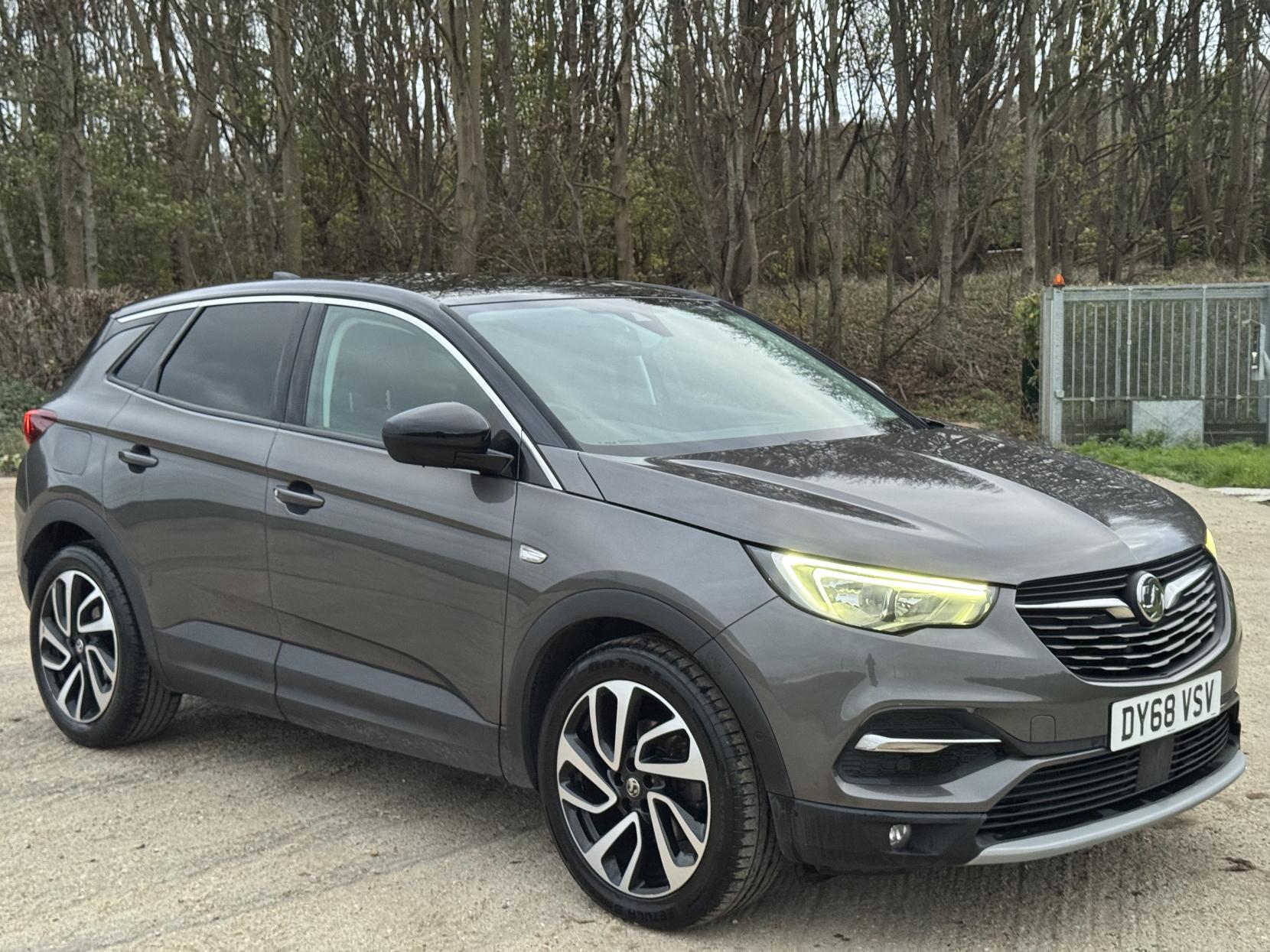 Vauxhall Grandland X 1.2 Turbo Elite Nav SUV 5dr Petrol Manual Euro 6 (s/s) (130 ps)