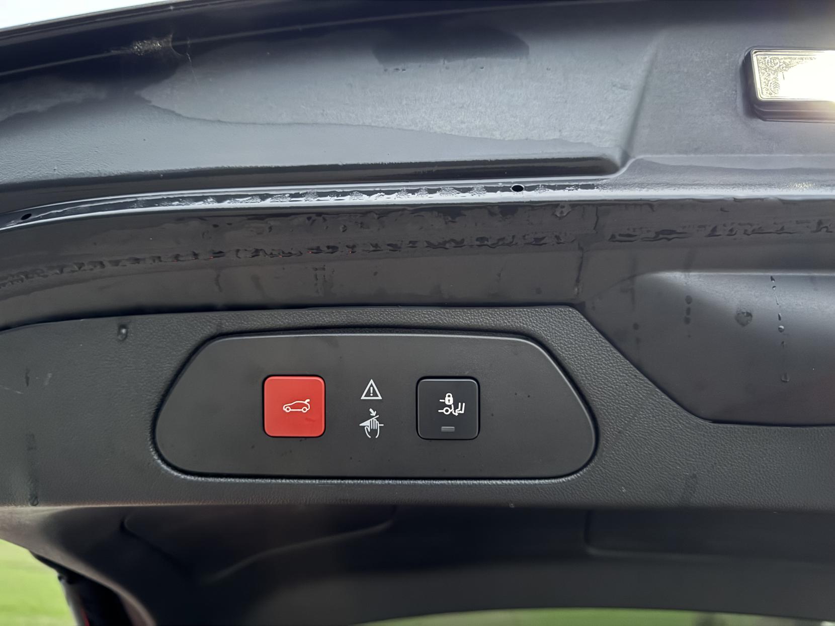 Vauxhall Grandland X 1.2 Turbo Elite Nav SUV 5dr Petrol Manual Euro 6 (s/s) (130 ps)