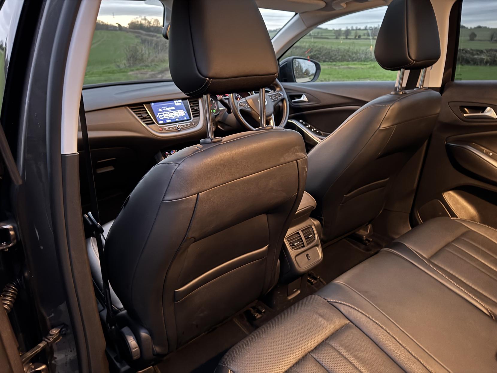 Vauxhall Grandland X 1.2 Turbo Elite Nav SUV 5dr Petrol Manual Euro 6 (s/s) (130 ps)