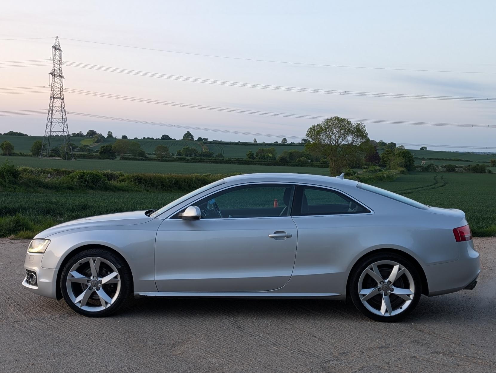 Audi A5 2.0 TFSI S line Special Edition Coupe 2dr Petrol Multitronic Euro 4 (180 ps)