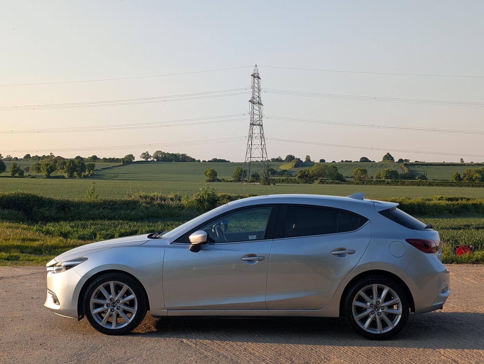 Mazda Mazda3 2.0 SKYACTIV-G Sport Nav Hatchback 5dr Petrol Auto Euro 6 (s/s) (121 ps)