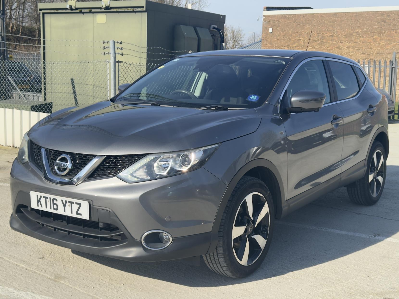 Nissan Qashqai 1.2 DIG-T N-Connecta SUV 5dr Petrol Manual 2WD Euro 6 (s/s) (115 ps)