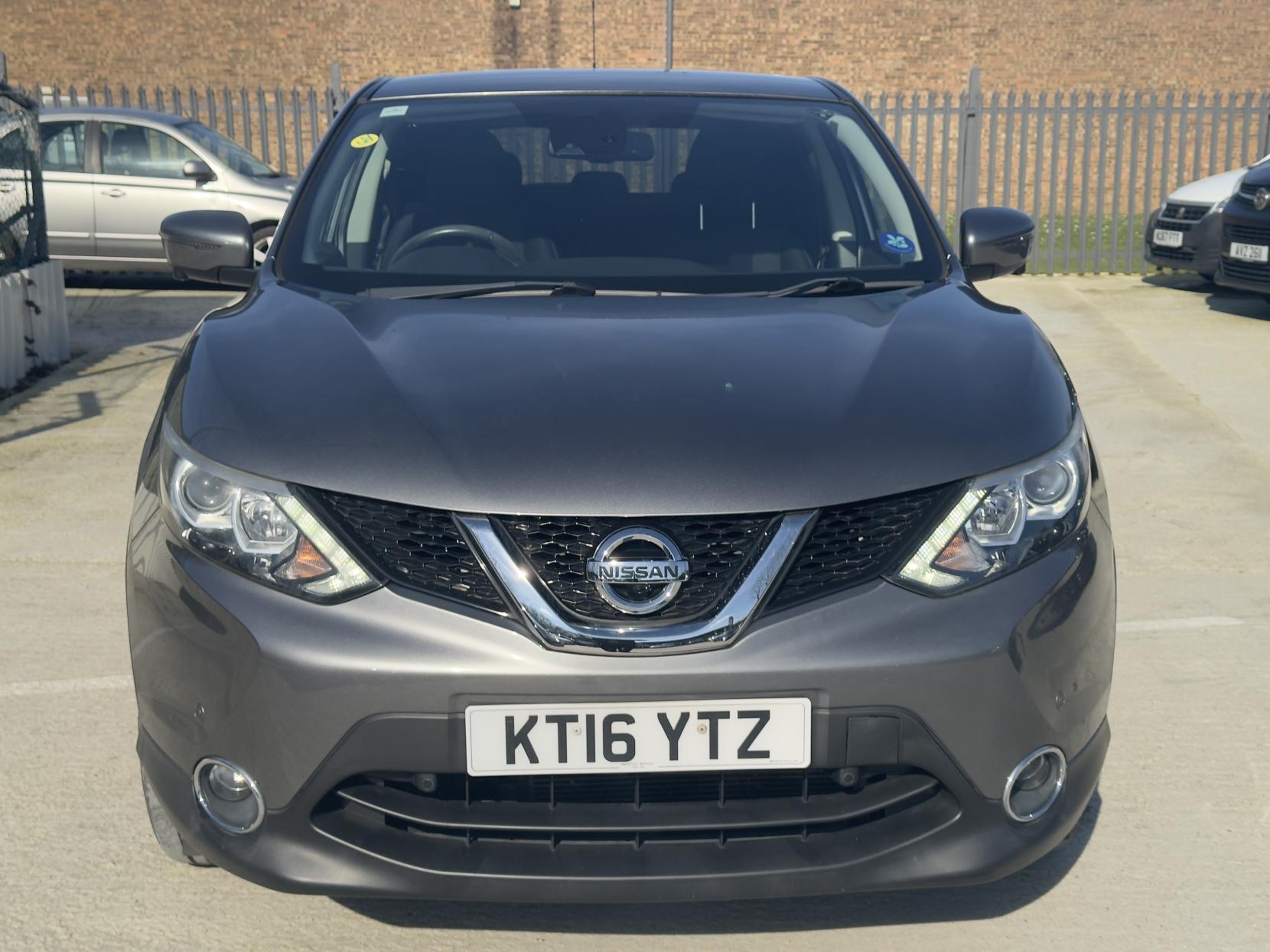 Nissan Qashqai 1.2 DIG-T N-Connecta SUV 5dr Petrol Manual 2WD Euro 6 (s/s) (115 ps)