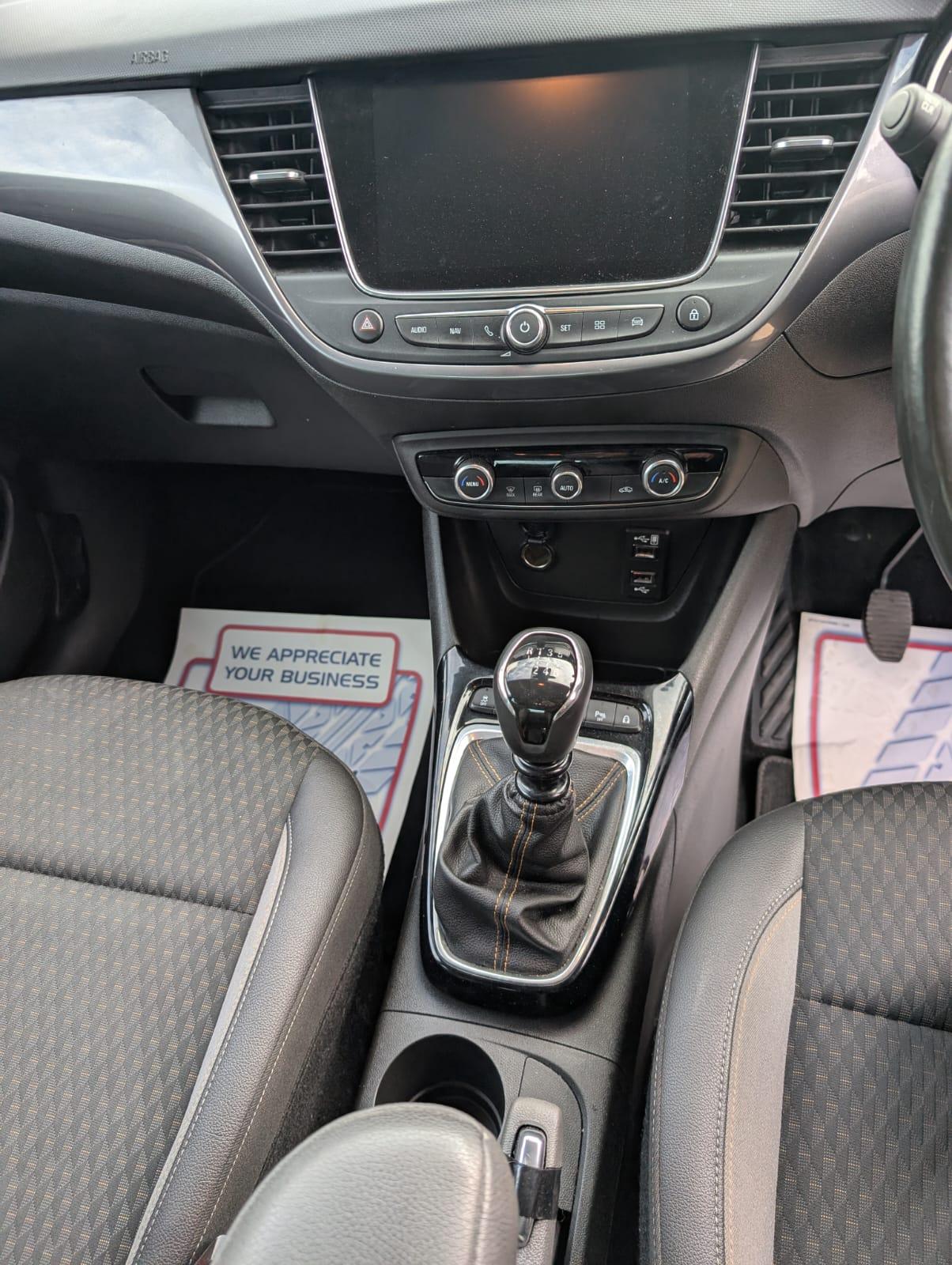 Vauxhall Crossland X 1.6 Turbo D Elite SUV 5dr Diesel Manual Euro 6 (s/s) (120 ps)