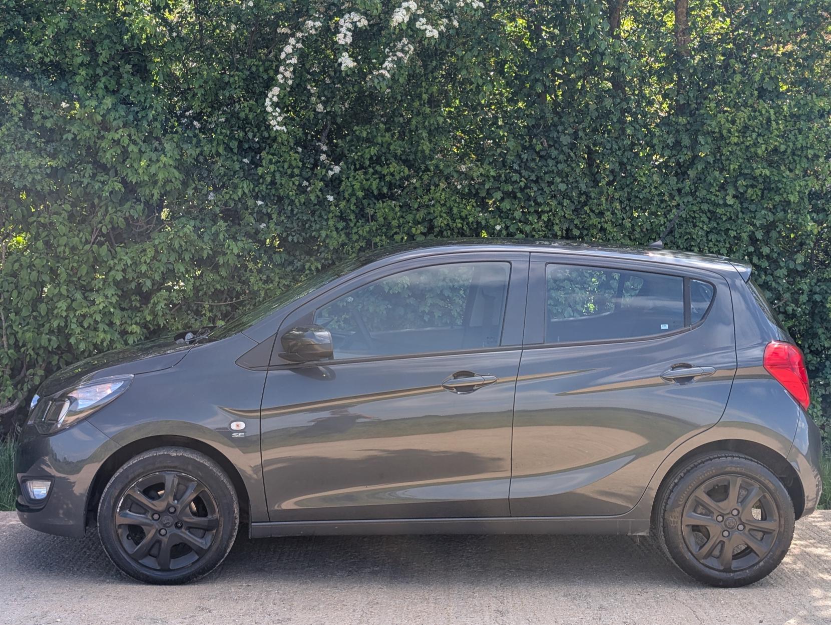 Vauxhall Viva 1.0i SE Hatchback 5dr Petrol Manual Euro 6 (73 ps)