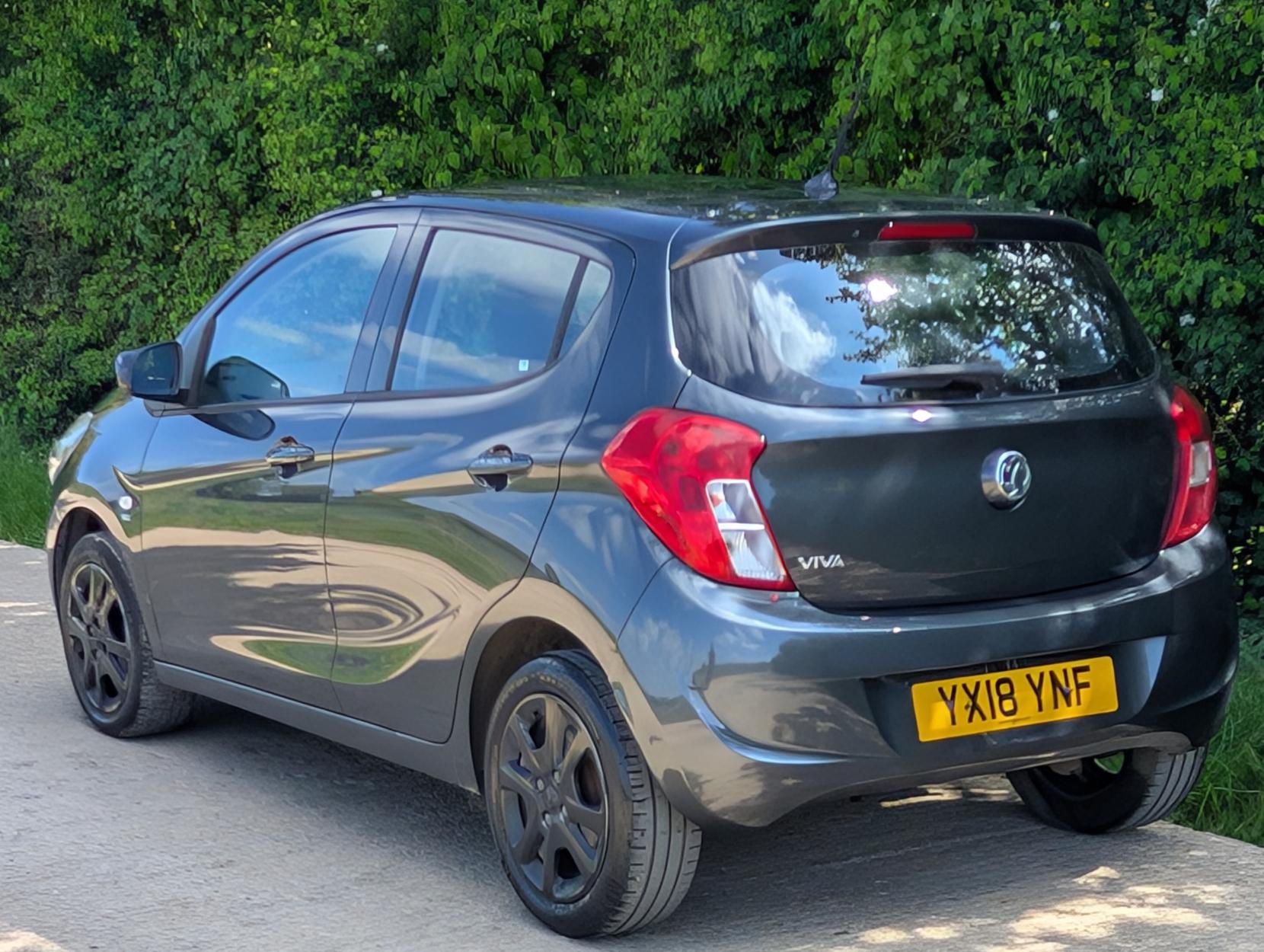 Vauxhall Viva 1.0i SE Hatchback 5dr Petrol Manual Euro 6 (73 ps)