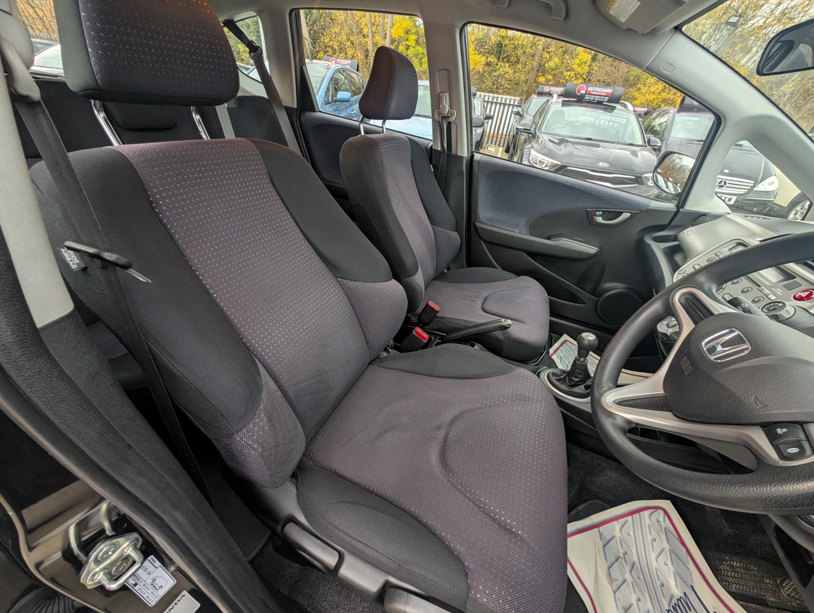 Honda Jazz 1.2 i-VTEC Si Hatchback 5dr Petrol Manual Euro 4 (90 ps)