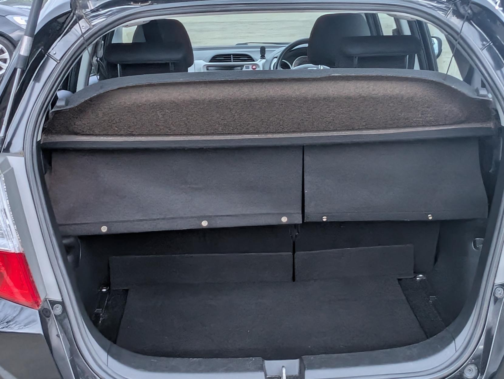 Honda Jazz 1.2 i-VTEC Si Hatchback 5dr Petrol Manual Euro 4 (90 ps)