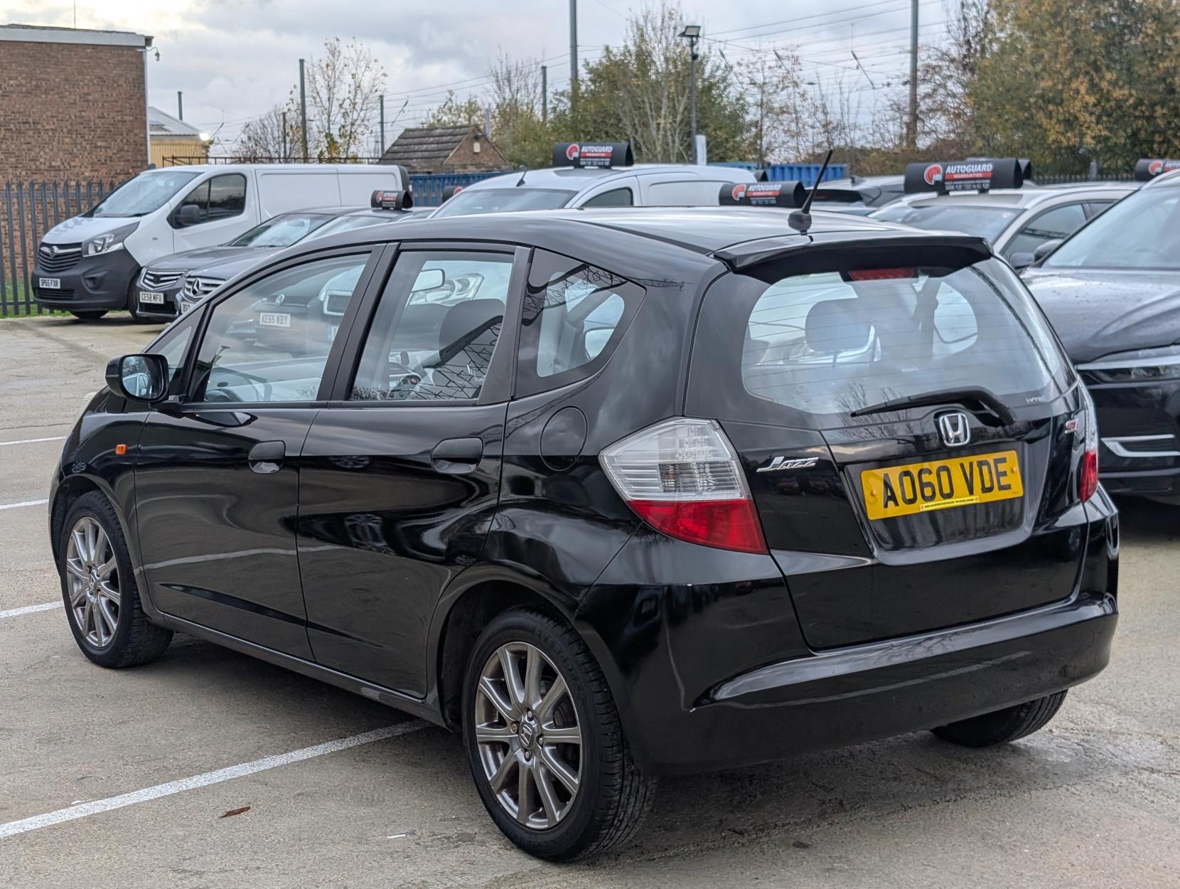 Honda Jazz 1.2 i-VTEC Si Hatchback 5dr Petrol Manual Euro 4 (90 ps)