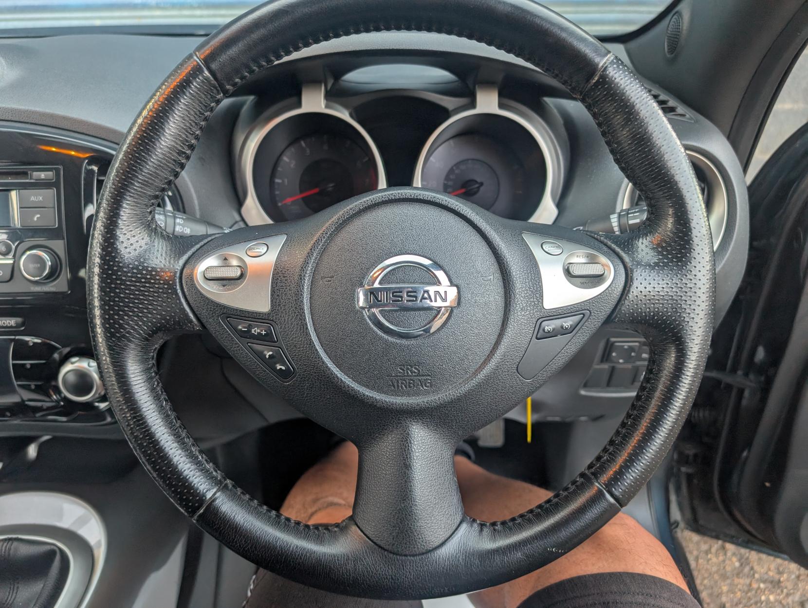 Nissan Juke 1.6 Acenta SUV 5dr Petrol Manual Euro 5 (117 ps)