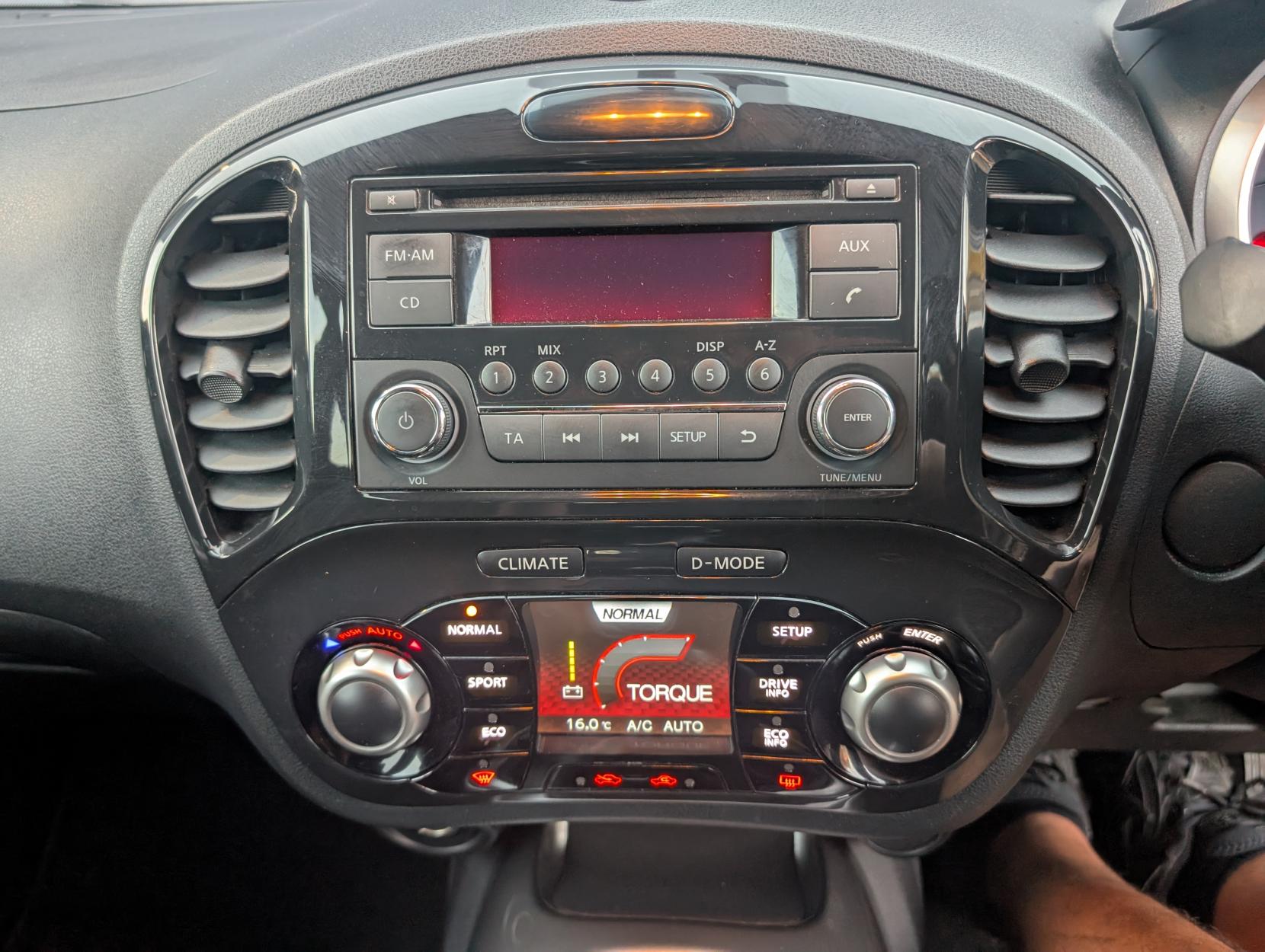 Nissan Juke 1.6 Acenta SUV 5dr Petrol Manual Euro 5 (117 ps)