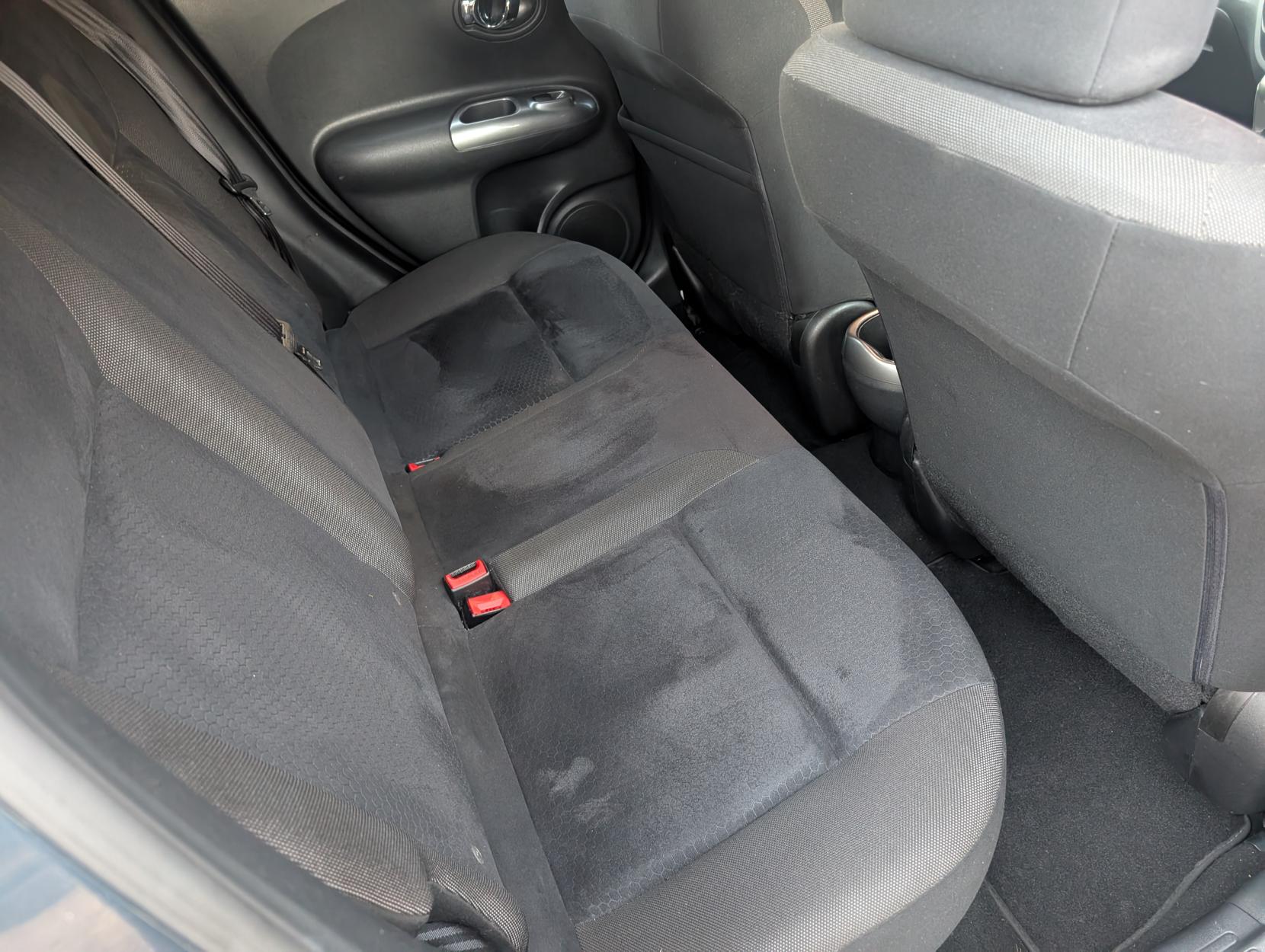 Nissan Juke 1.6 Acenta SUV 5dr Petrol Manual Euro 5 (117 ps)