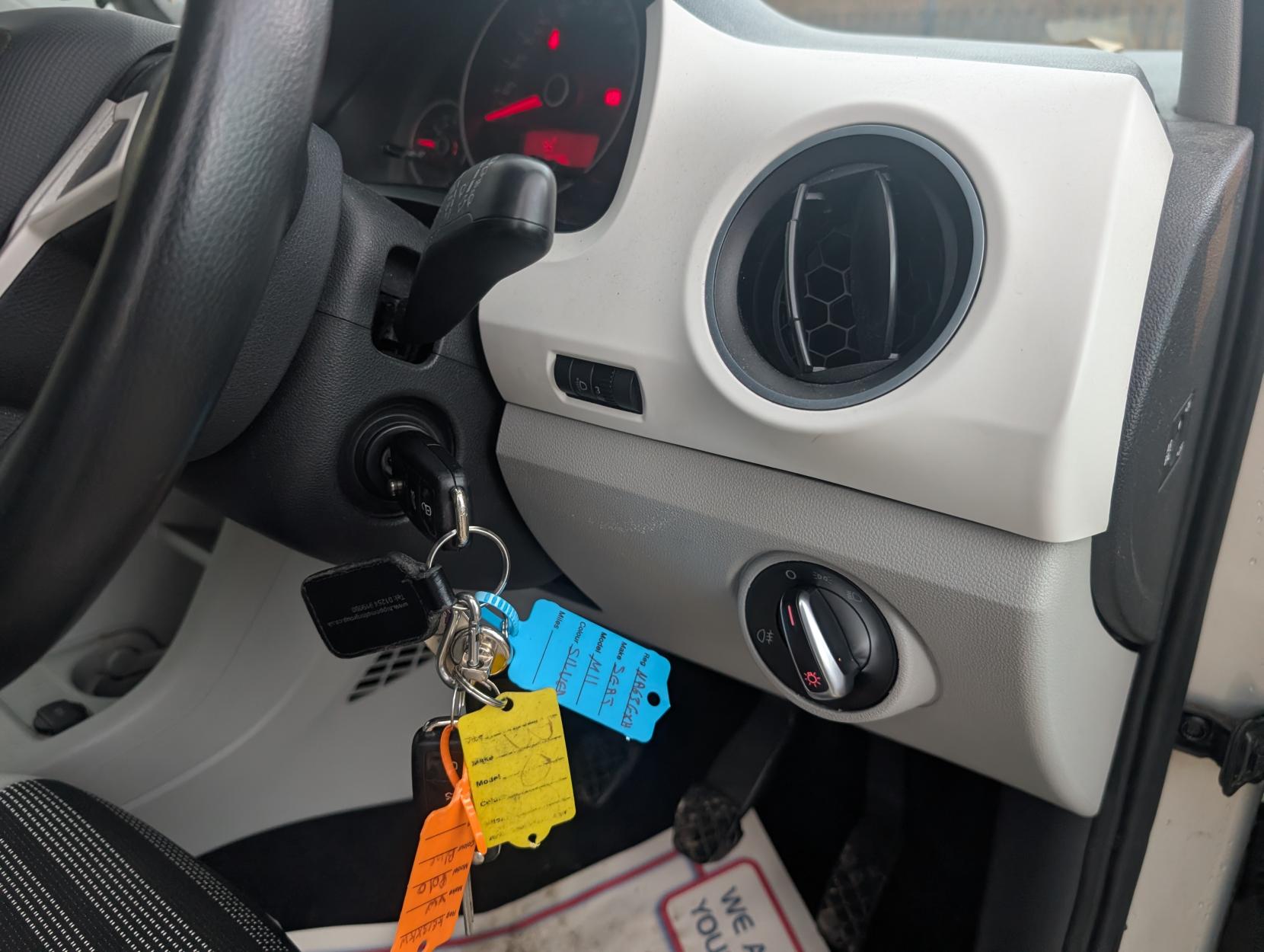 SEAT Mii 1.0 12v Toca Hatchback 5dr Petrol Manual Euro 5 (60 ps)