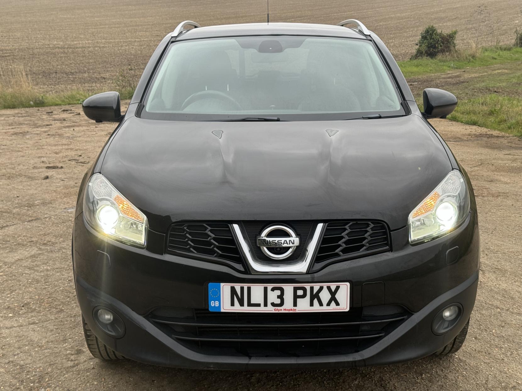 Nissan Qashqai 1.5 dCi Tekna SUV 5dr Diesel Manual 2WD Euro 5 (AVM) (110 ps)