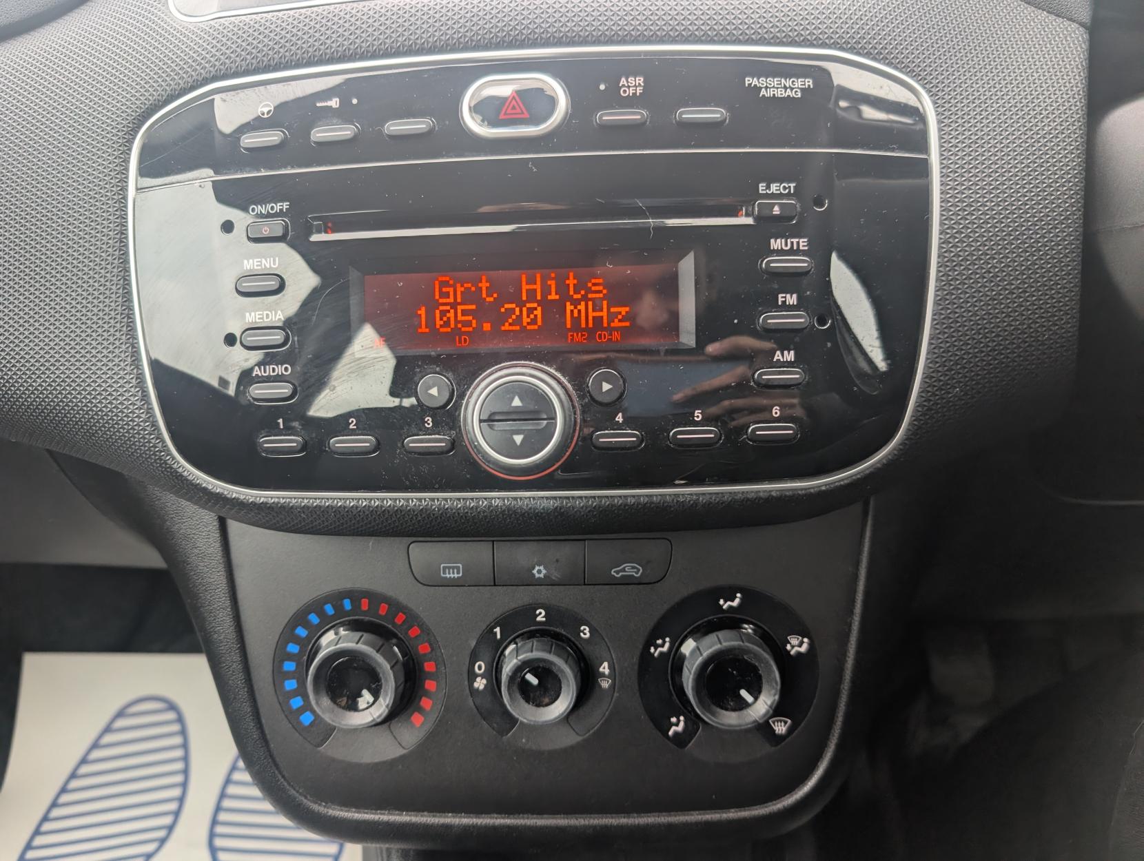 Fiat Punto 1.2 Pop + Hatchback 5dr Petrol Euro 6 (69 bhp)