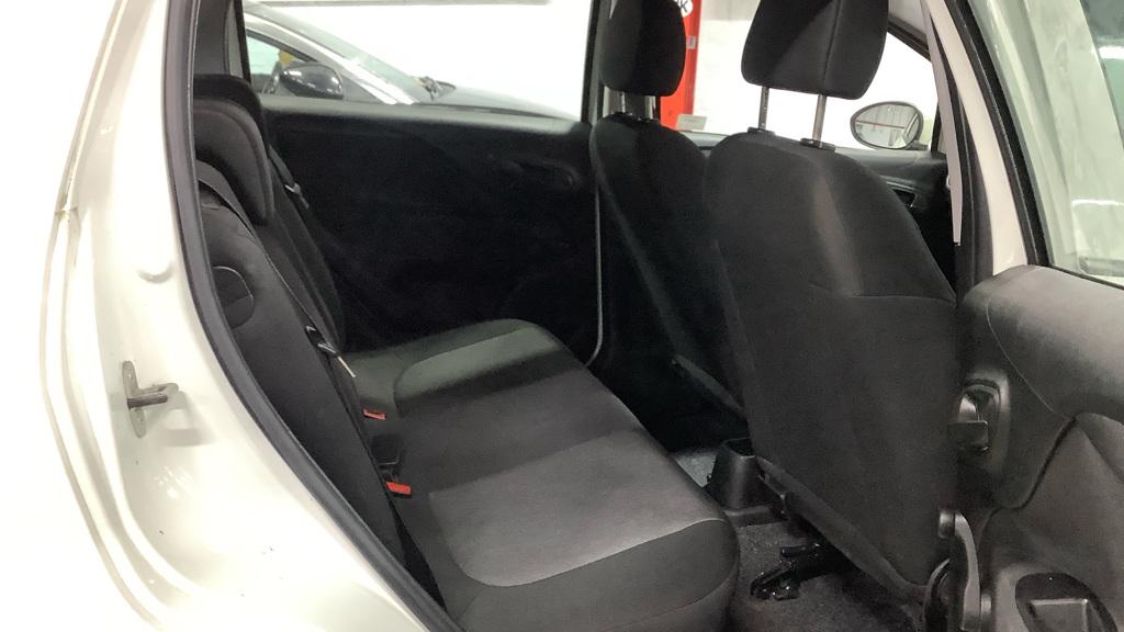 Fiat Punto 1.2 Pop + Hatchback 5dr Petrol Euro 6 (69 bhp)